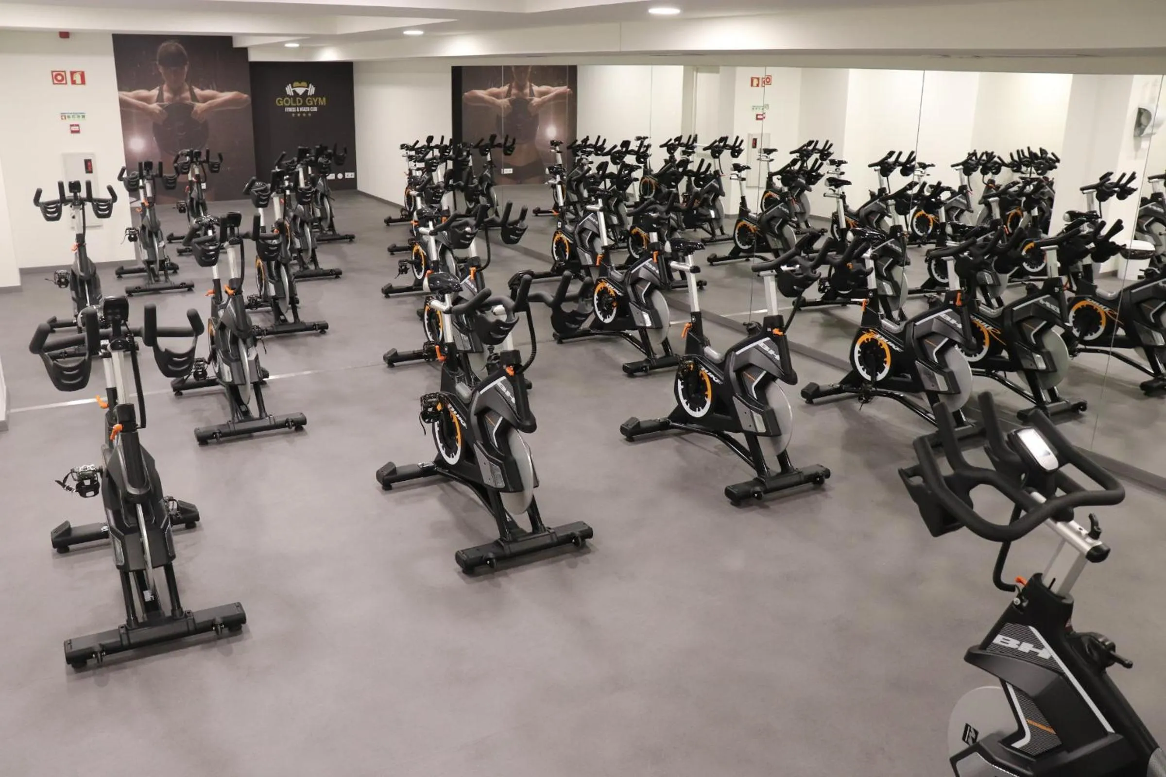 Fitness centre/facilities in Hotel Royal Orchid