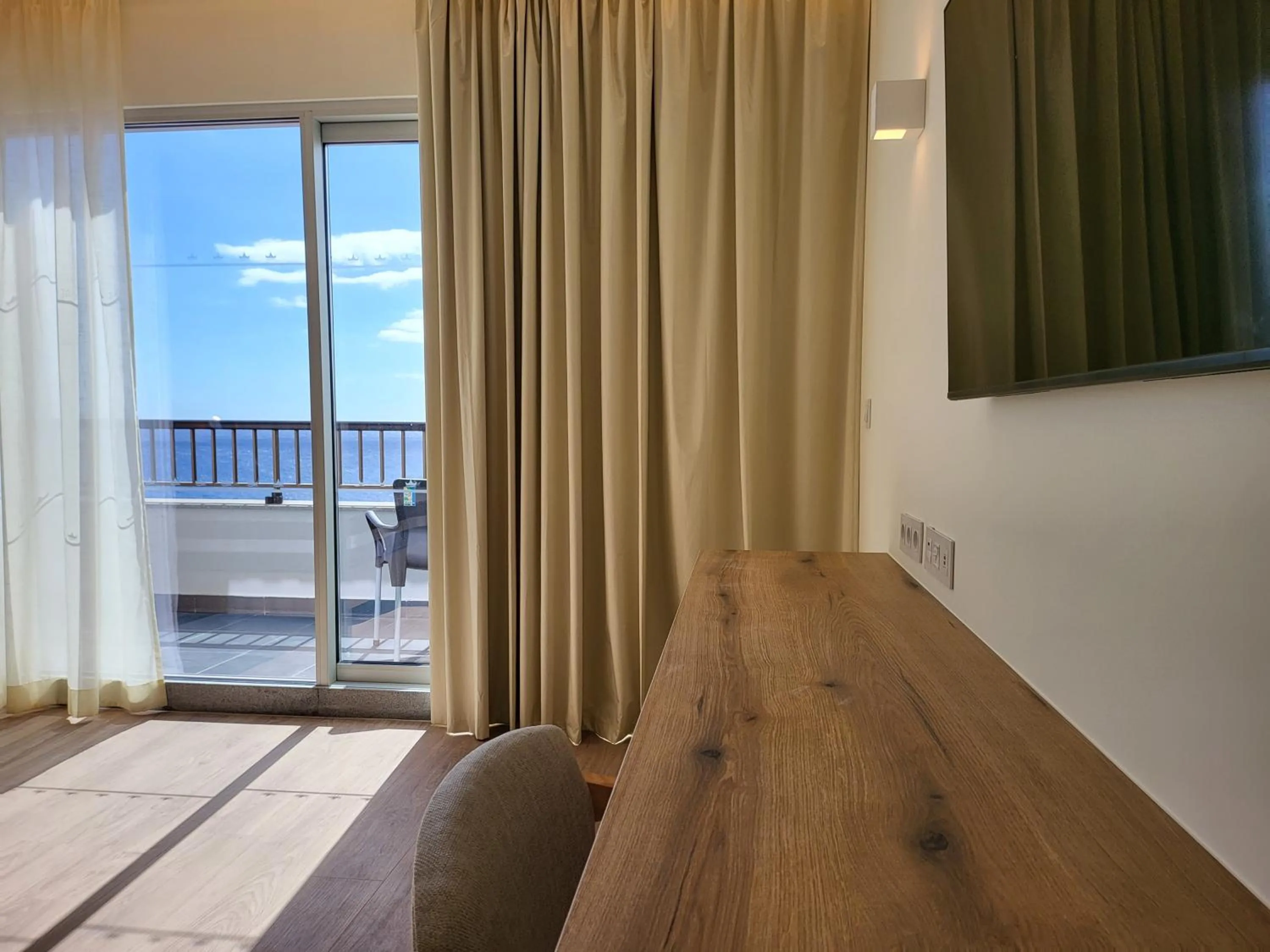 Bedroom in Hotel Royal Orchid