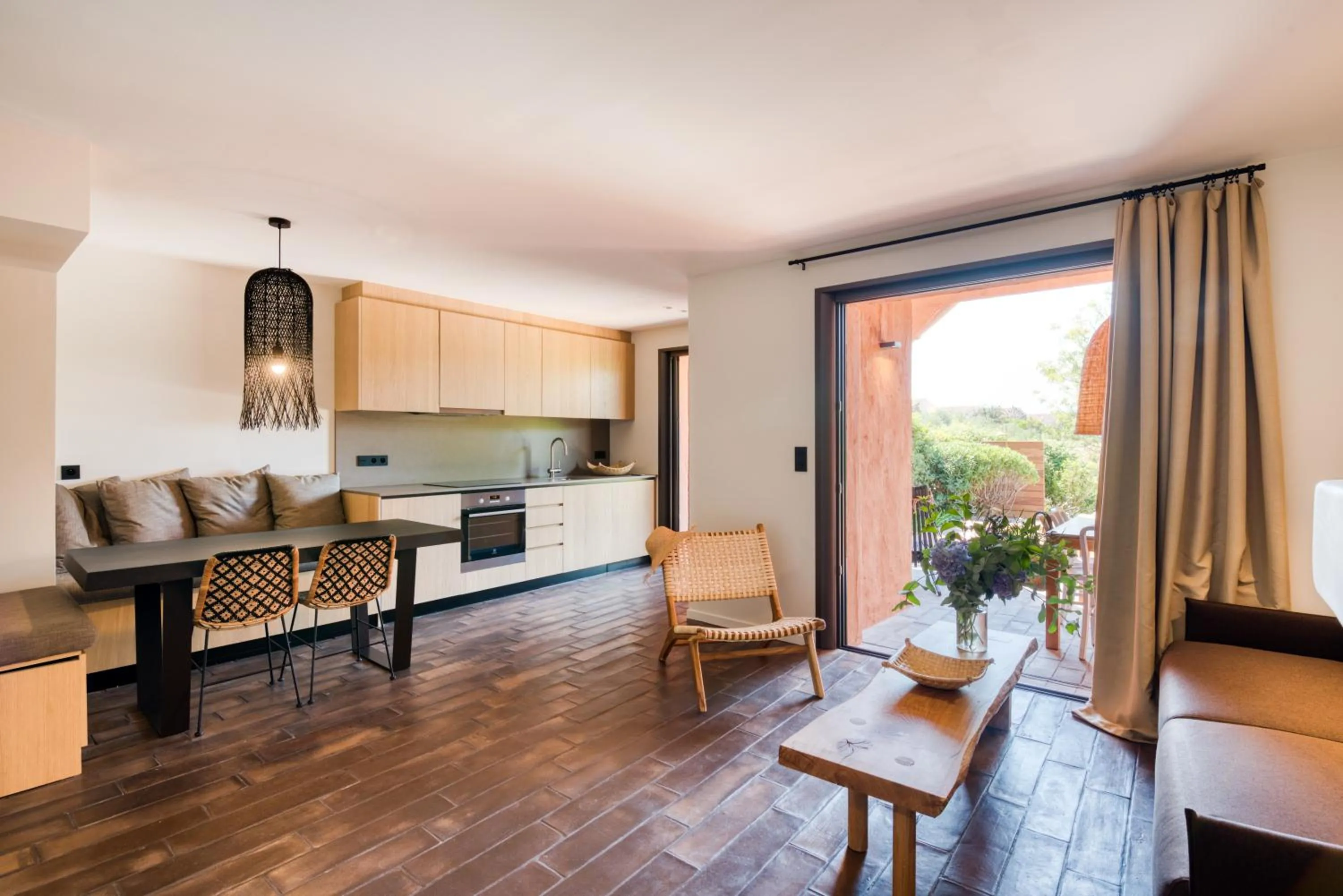 Garden in Domaine Santa Giulia Palace