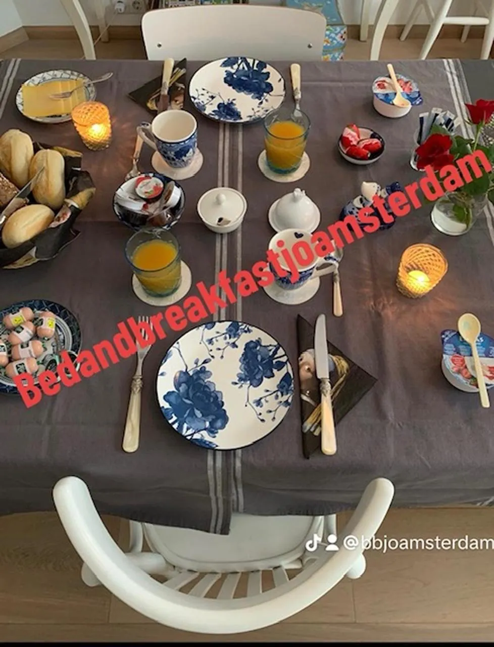 Breakfast in Bed & Breakfast Jo Amsterdam