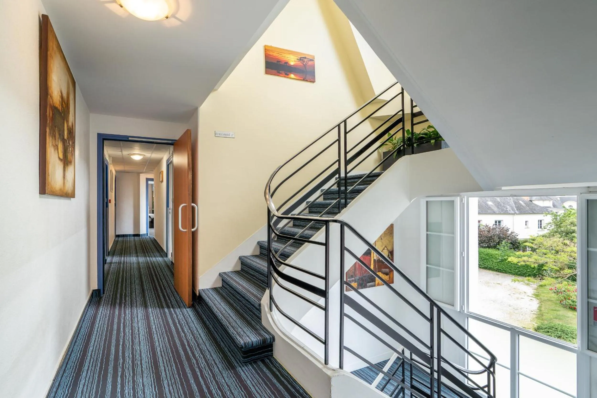 Property building in Hotel des Ducs