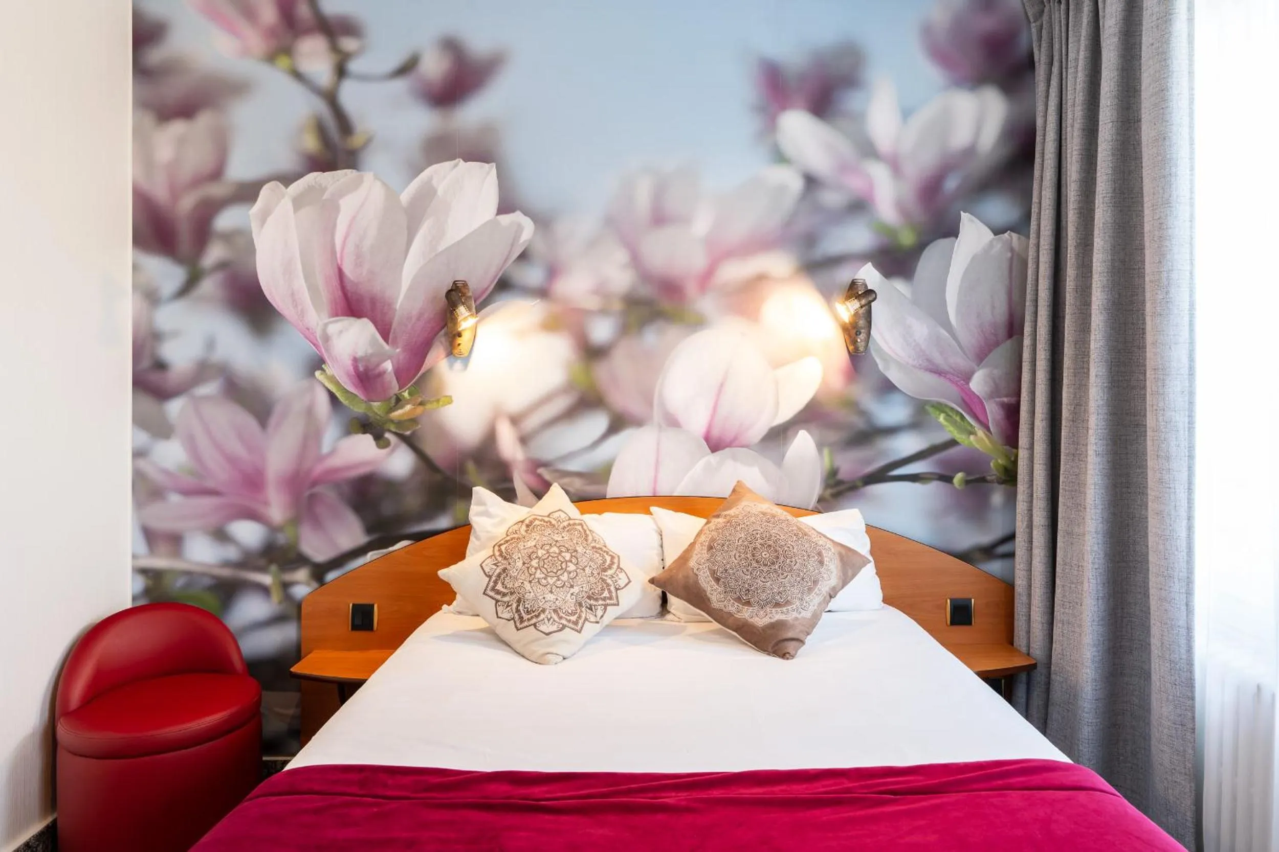 Bedroom, Bed in Hotel des Ducs