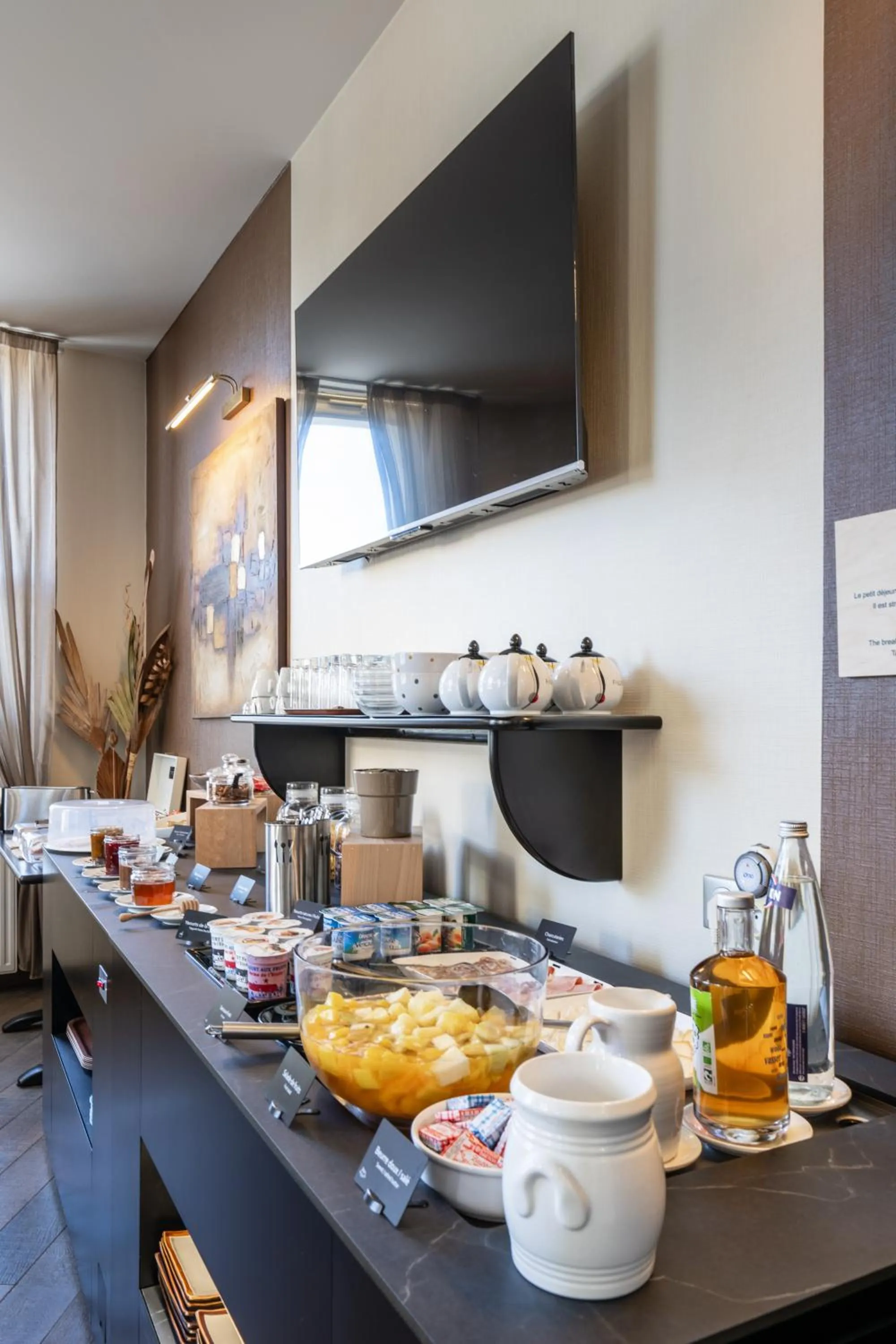 Breakfast in Hotel des Ducs