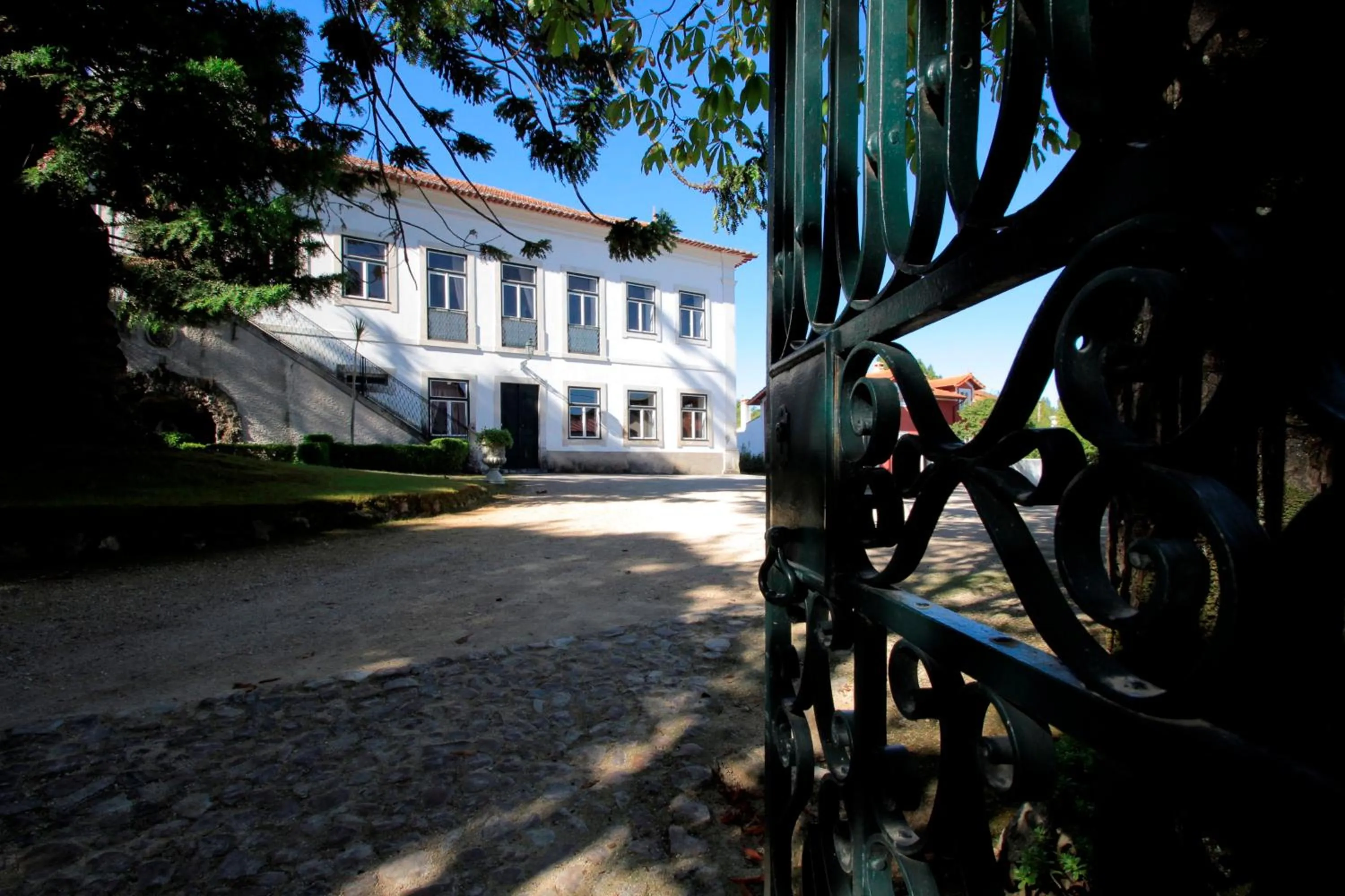 Facade/entrance in Casa de Mogofores