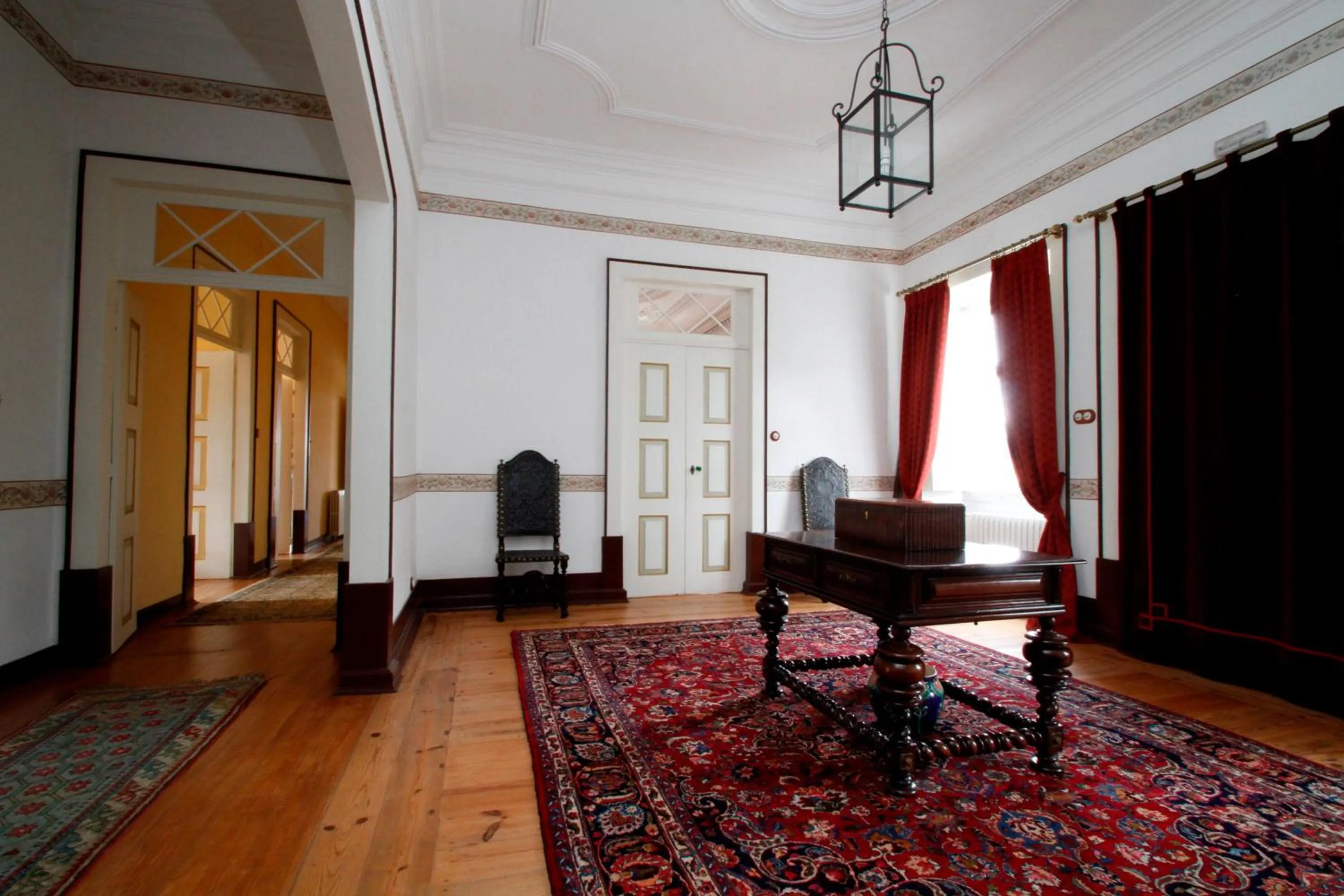 Communal lounge/ TV room in Casa de Mogofores