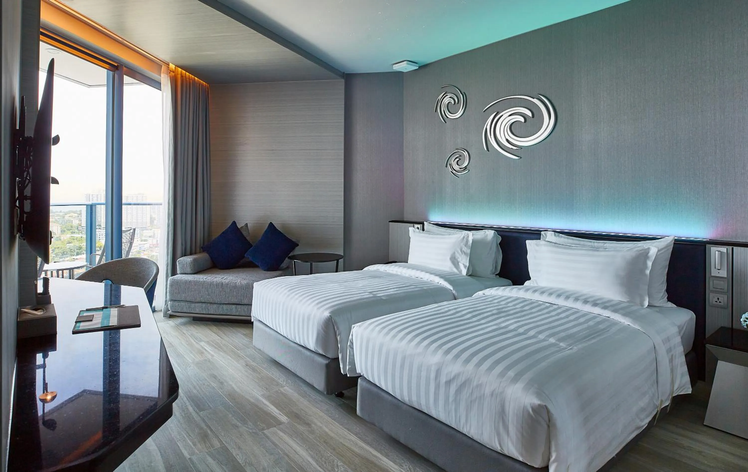 Bedroom, Bed in Grande Centre Point Pattaya