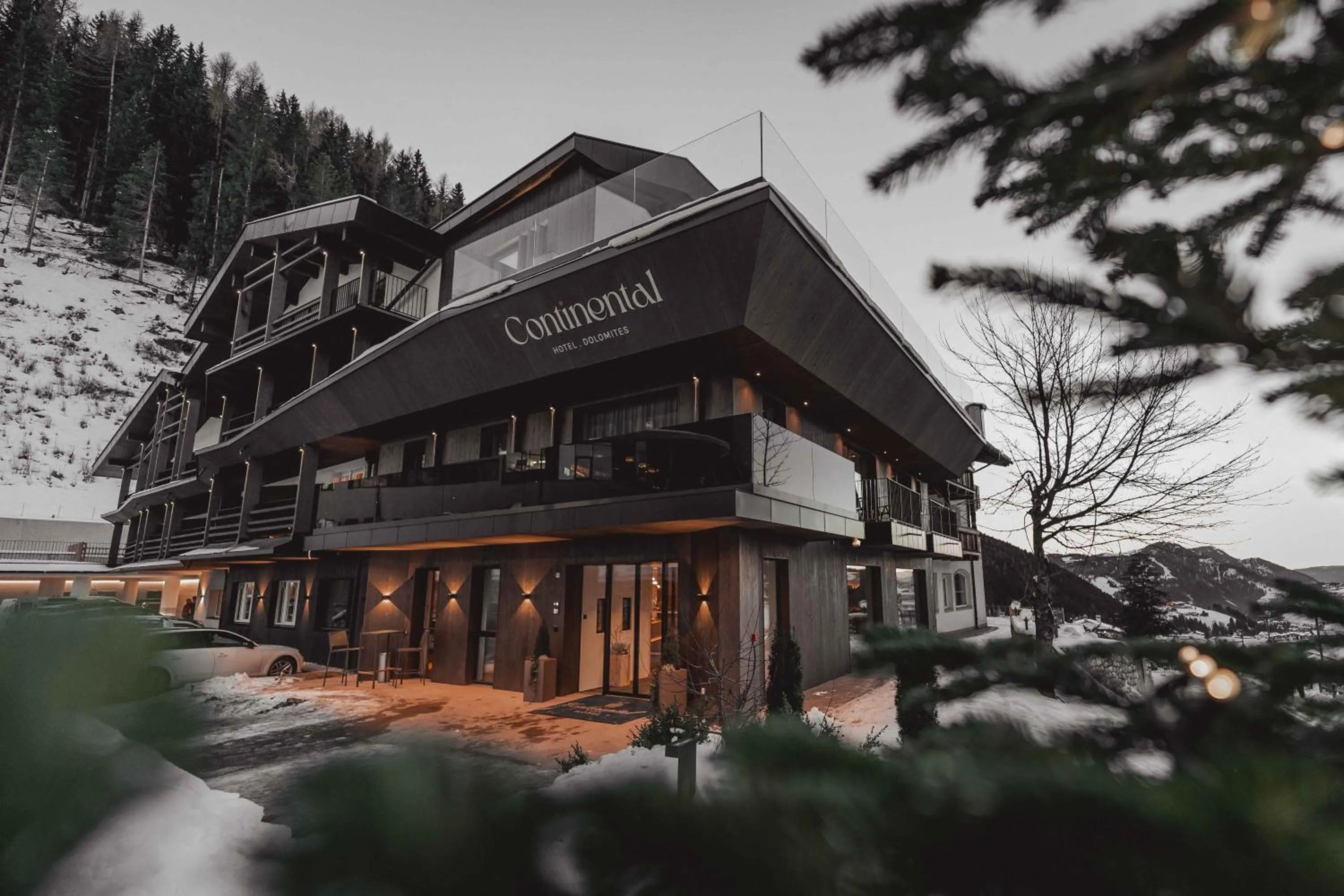 Property building in Hotel Continental Dolomites