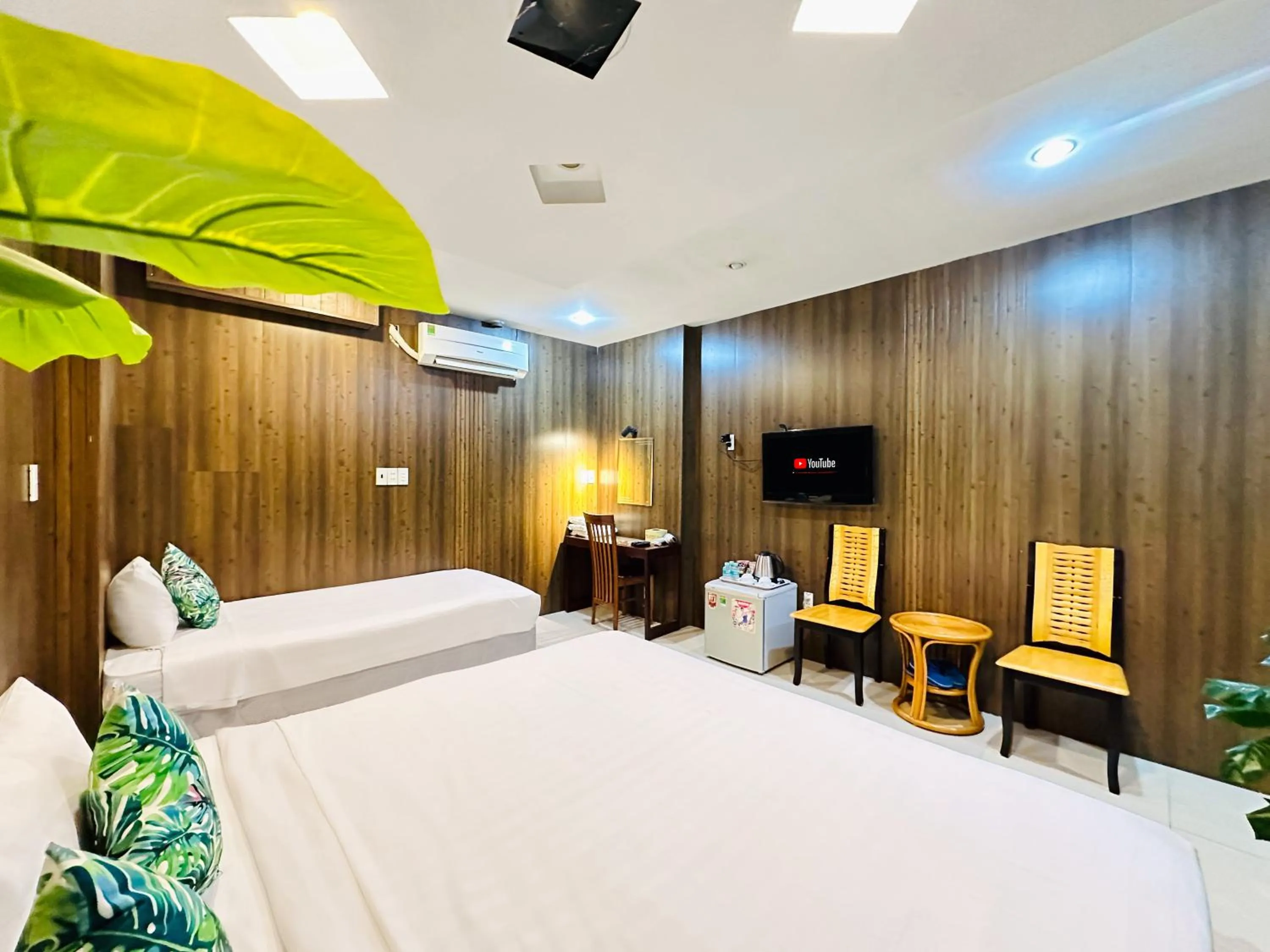 TV and multimedia, Bed in Calmette Hotel 151 - Ben Thanh