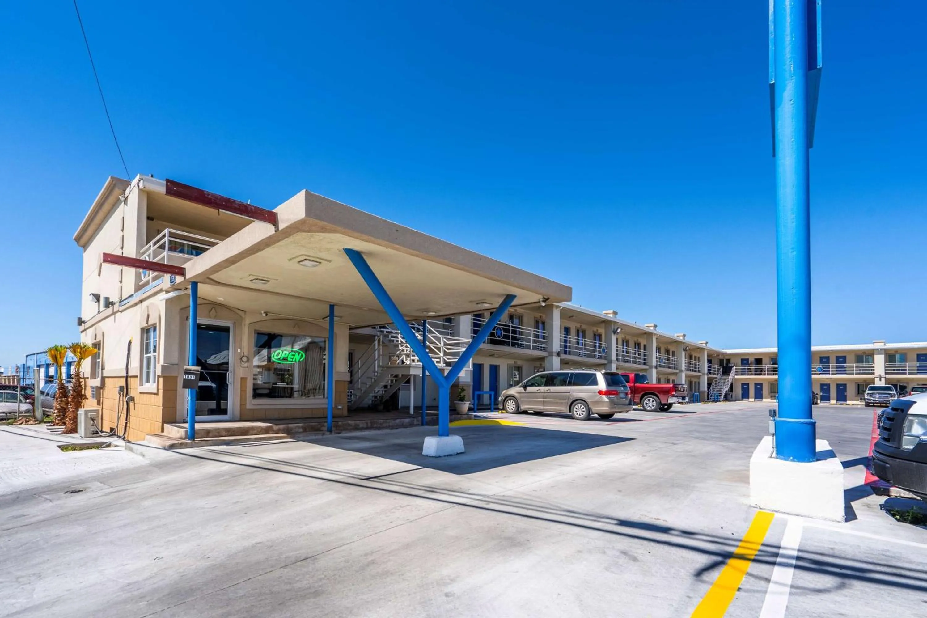 Property building in Motel 6-Odessa, TX - 2nd Street