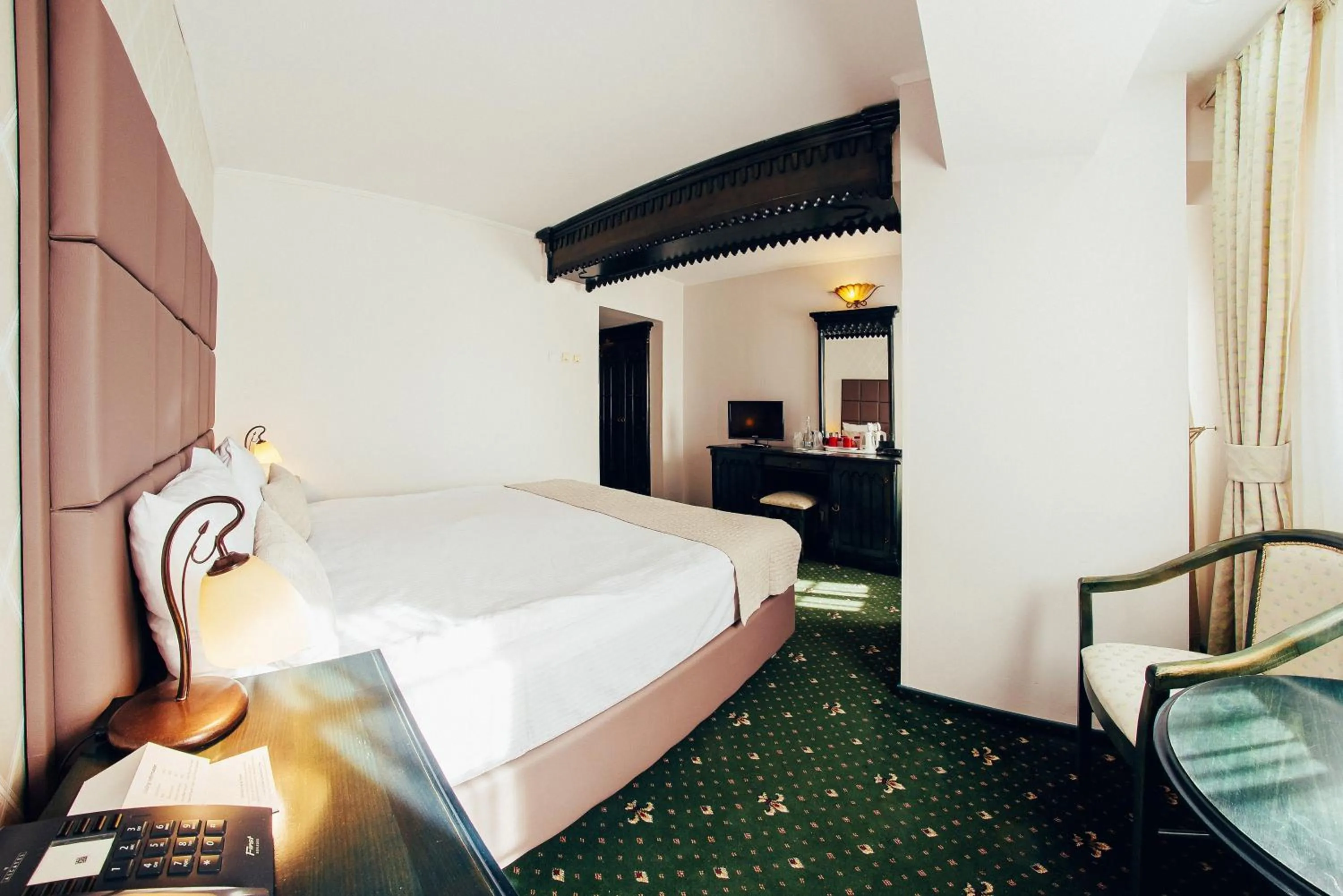 Bed in Hotel Best Western Bucovina