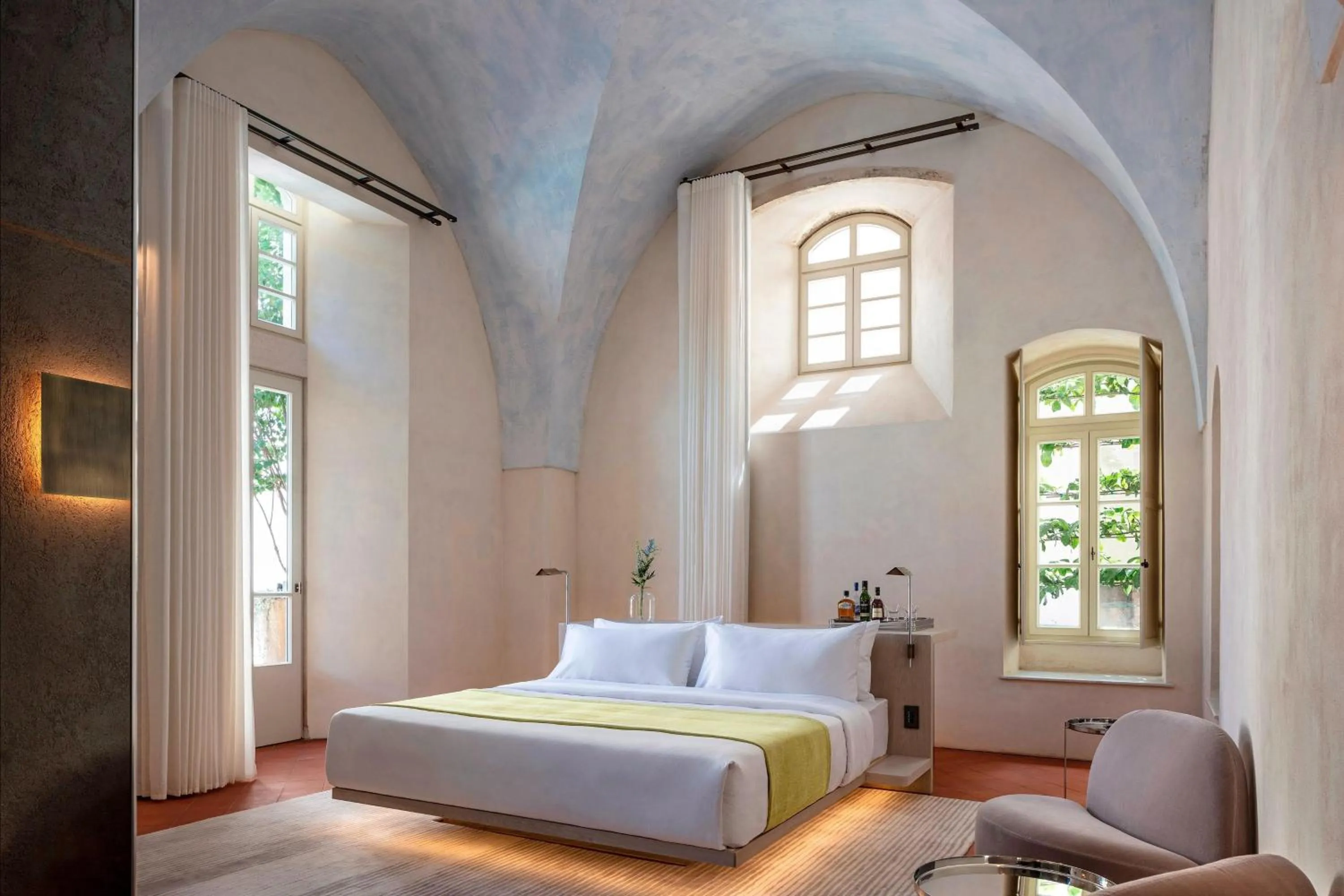 Bedroom, Bed in The Jaffa - Fattal Limited Edition