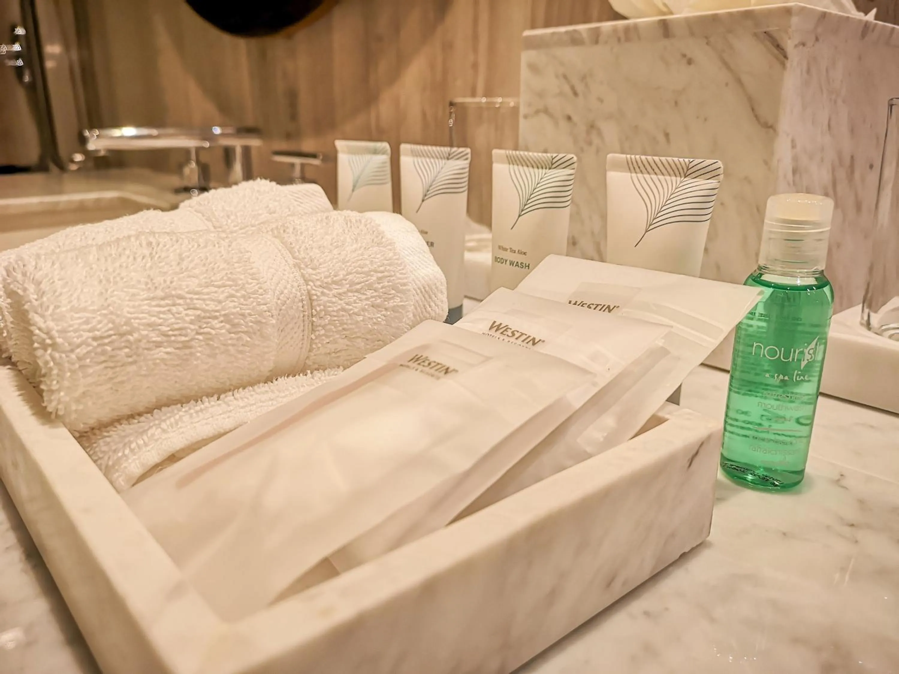 Deluxe Suite, 1 King in The Westin Monterrey Valle