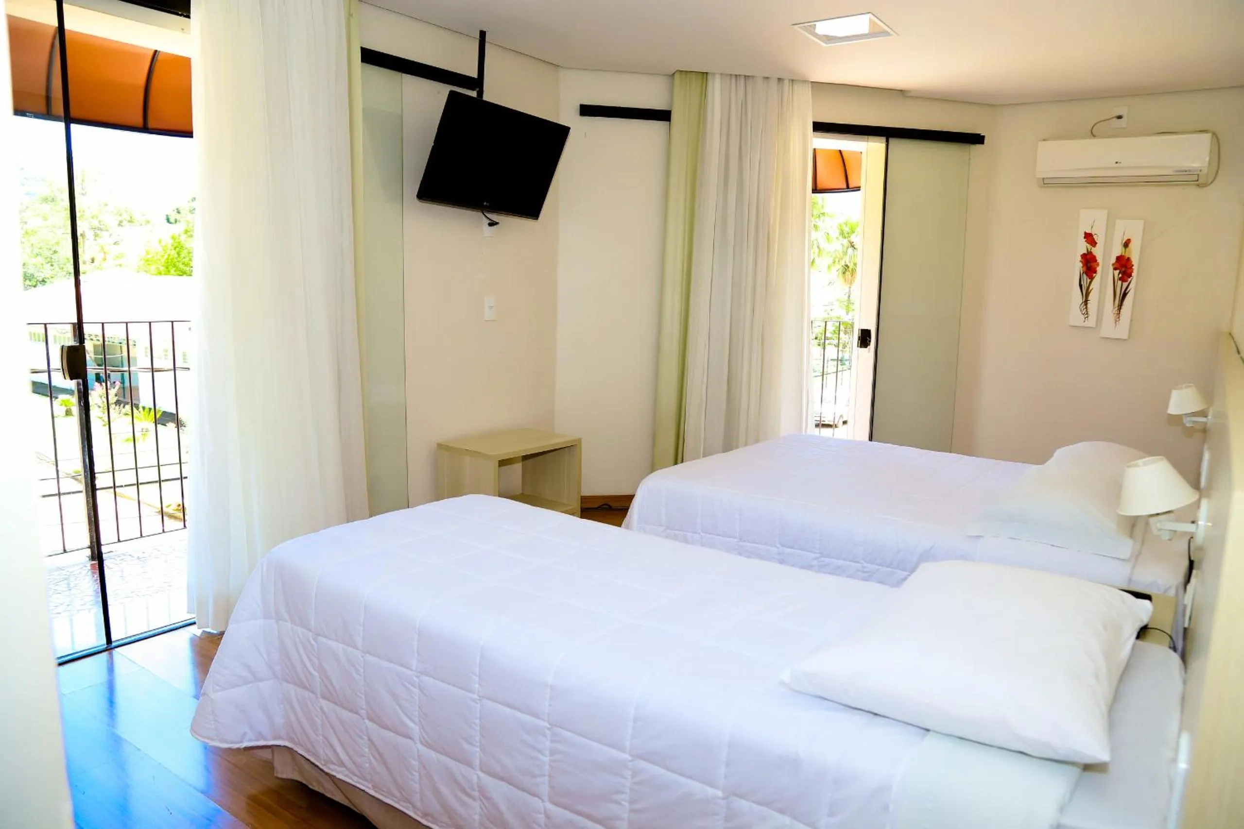 Bed in VOA Hotel Rezende