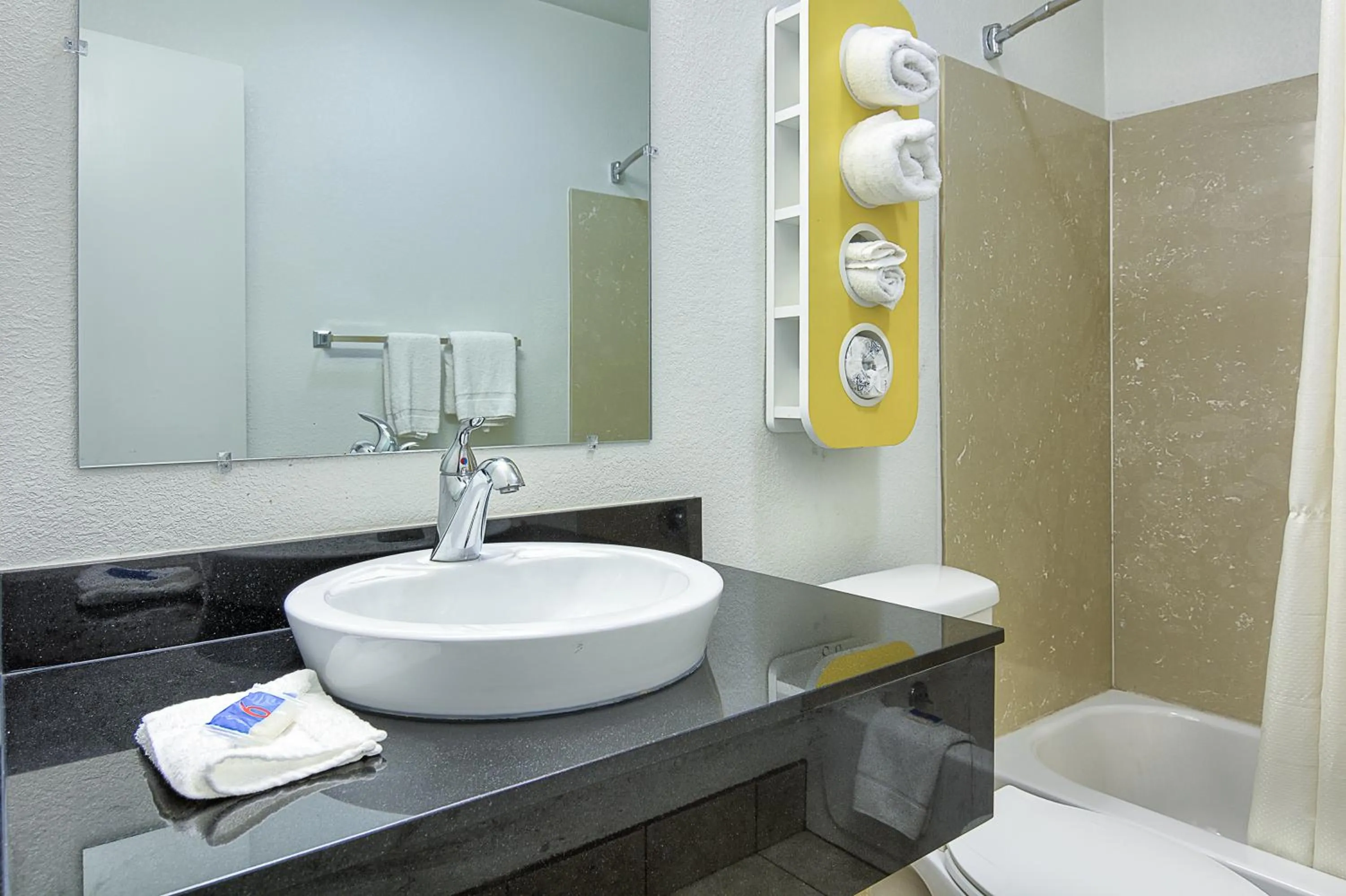 Bathroom in Motel 6-Harrisonburg, VA - South