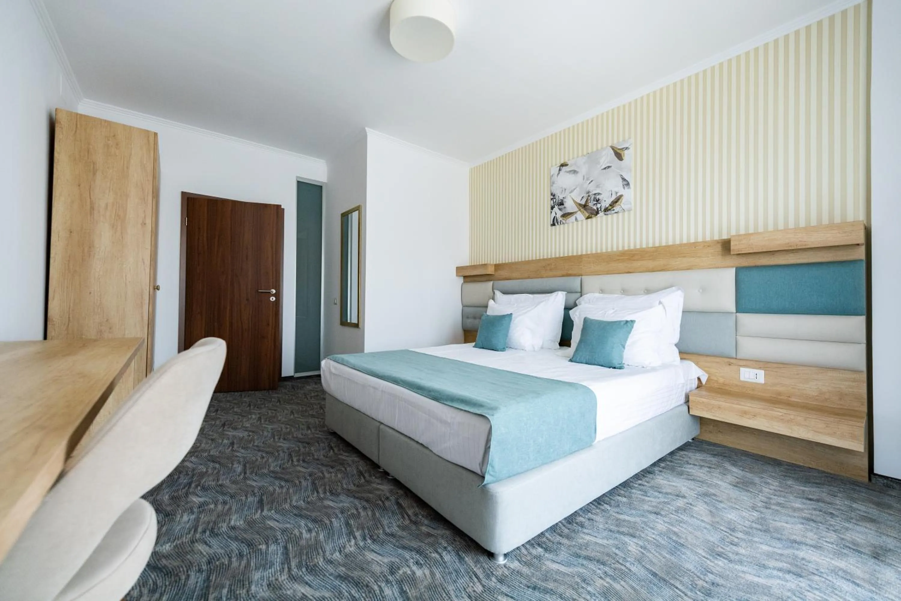 Bedroom, Bed in Hotel Manor