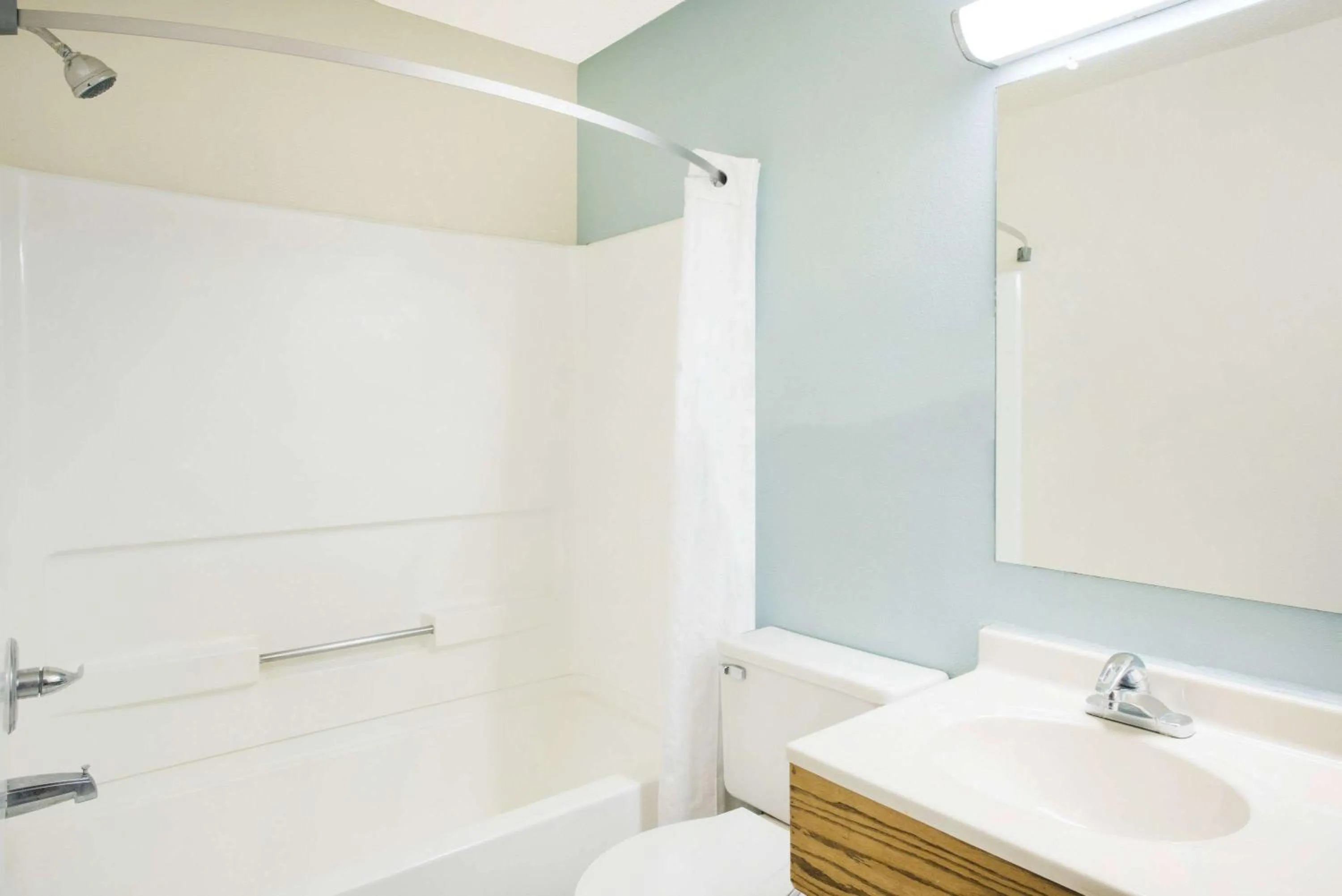 Bathroom in Super 8 by Wyndham Thurmont