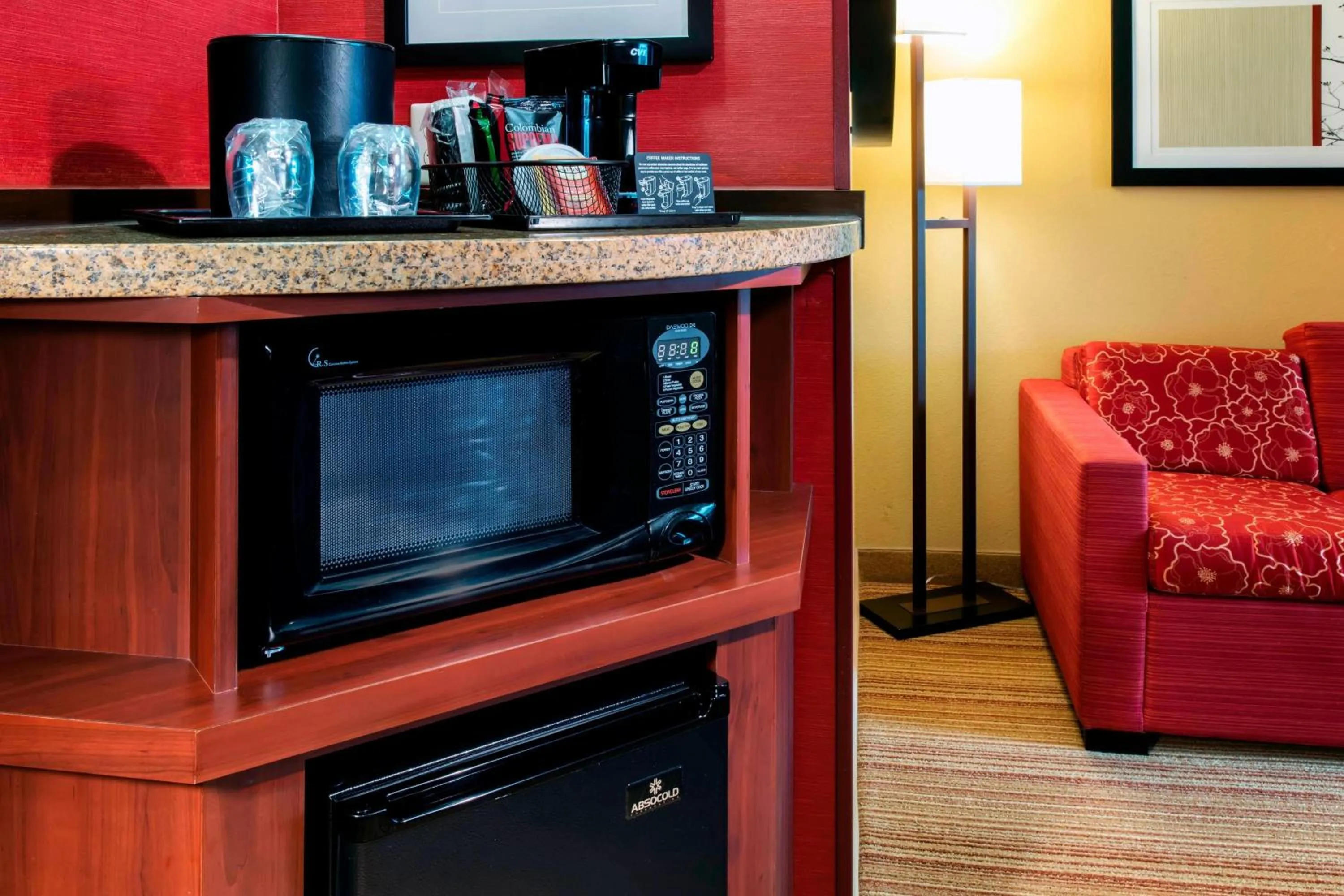 Photo of the whole room in Courtyard by Marriott Miami Homestead