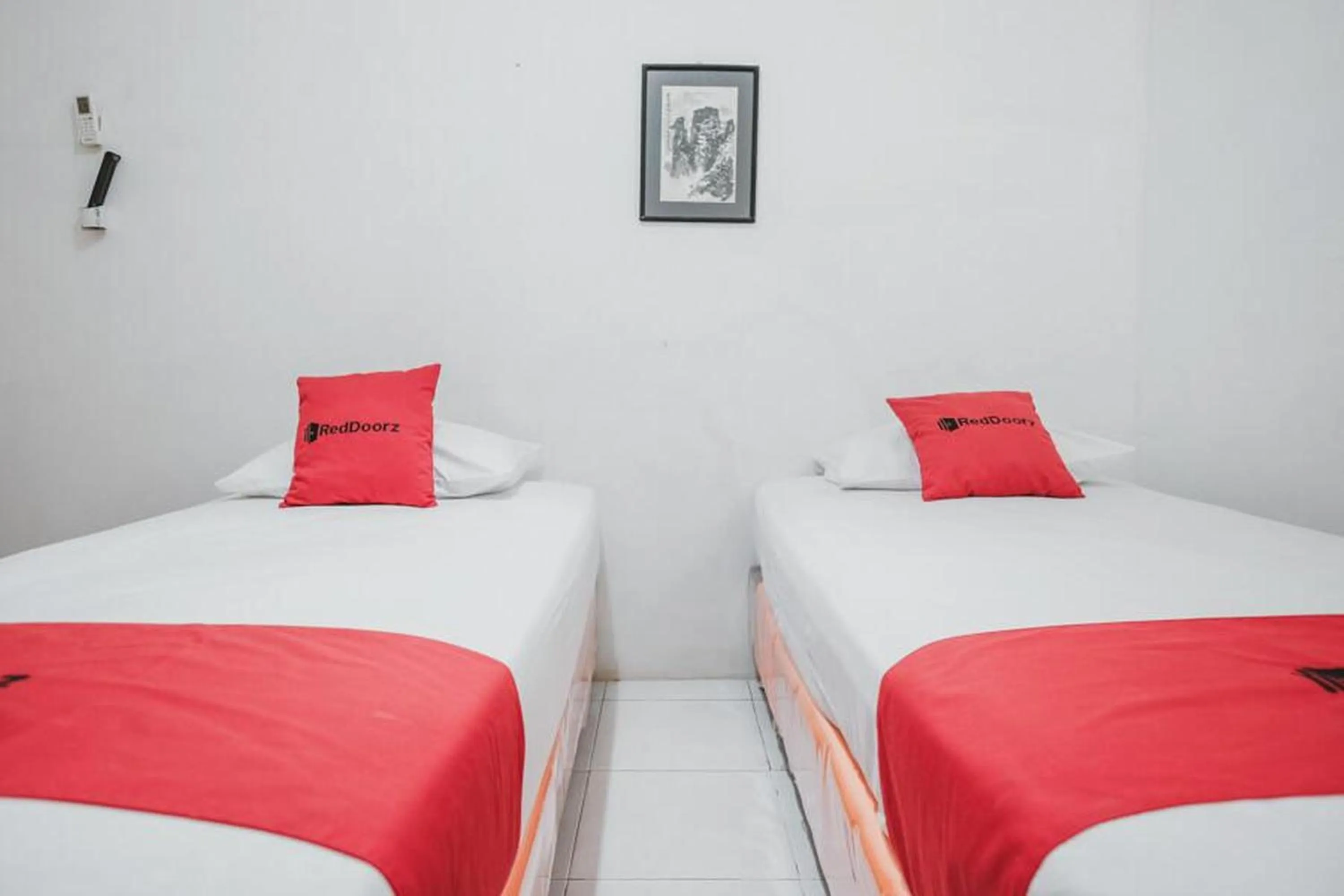 Bedroom, Bed in RedDoorz near Kartini Mall Lampung
