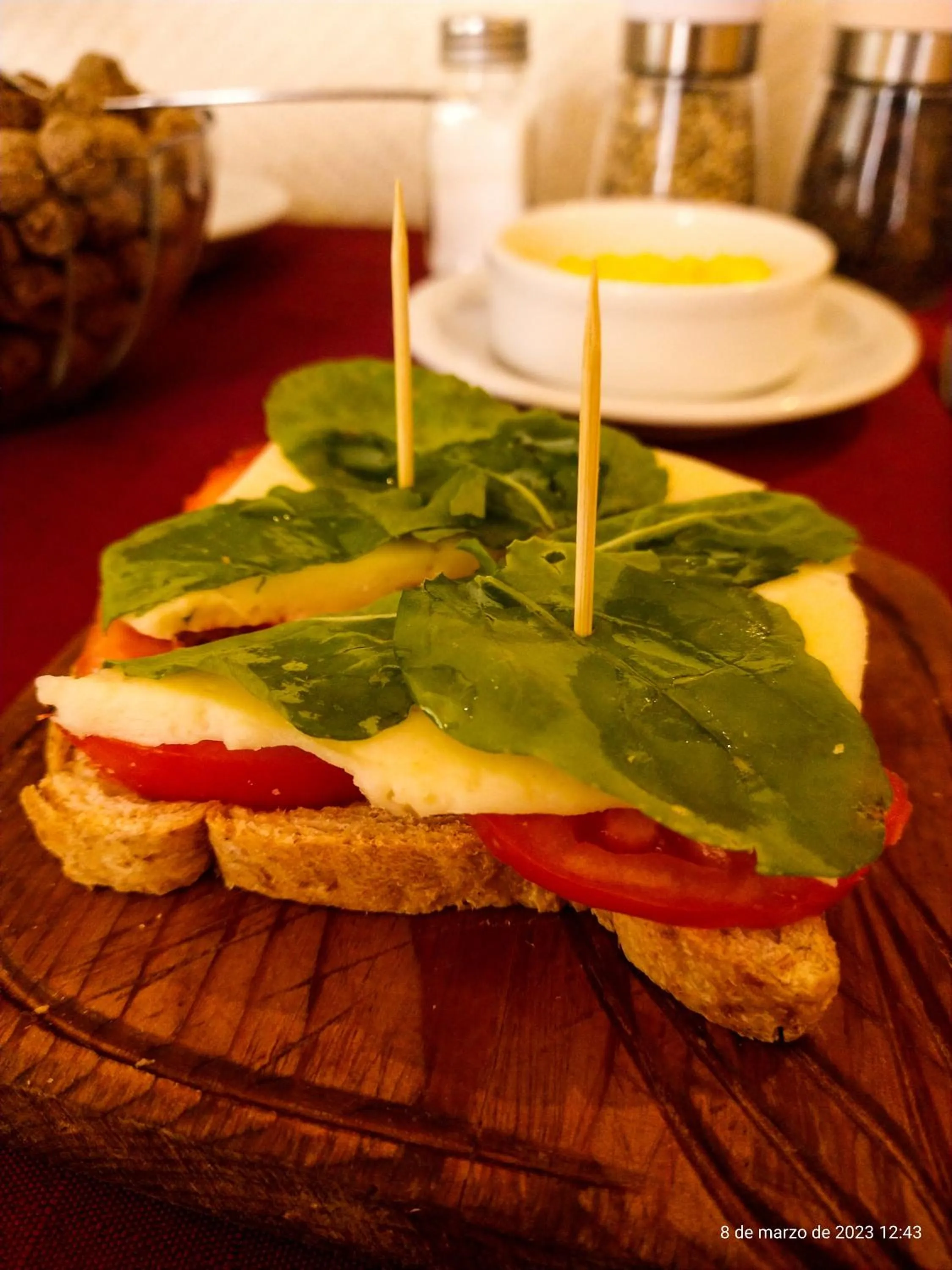 Buffet breakfast in Hotel de la Linda