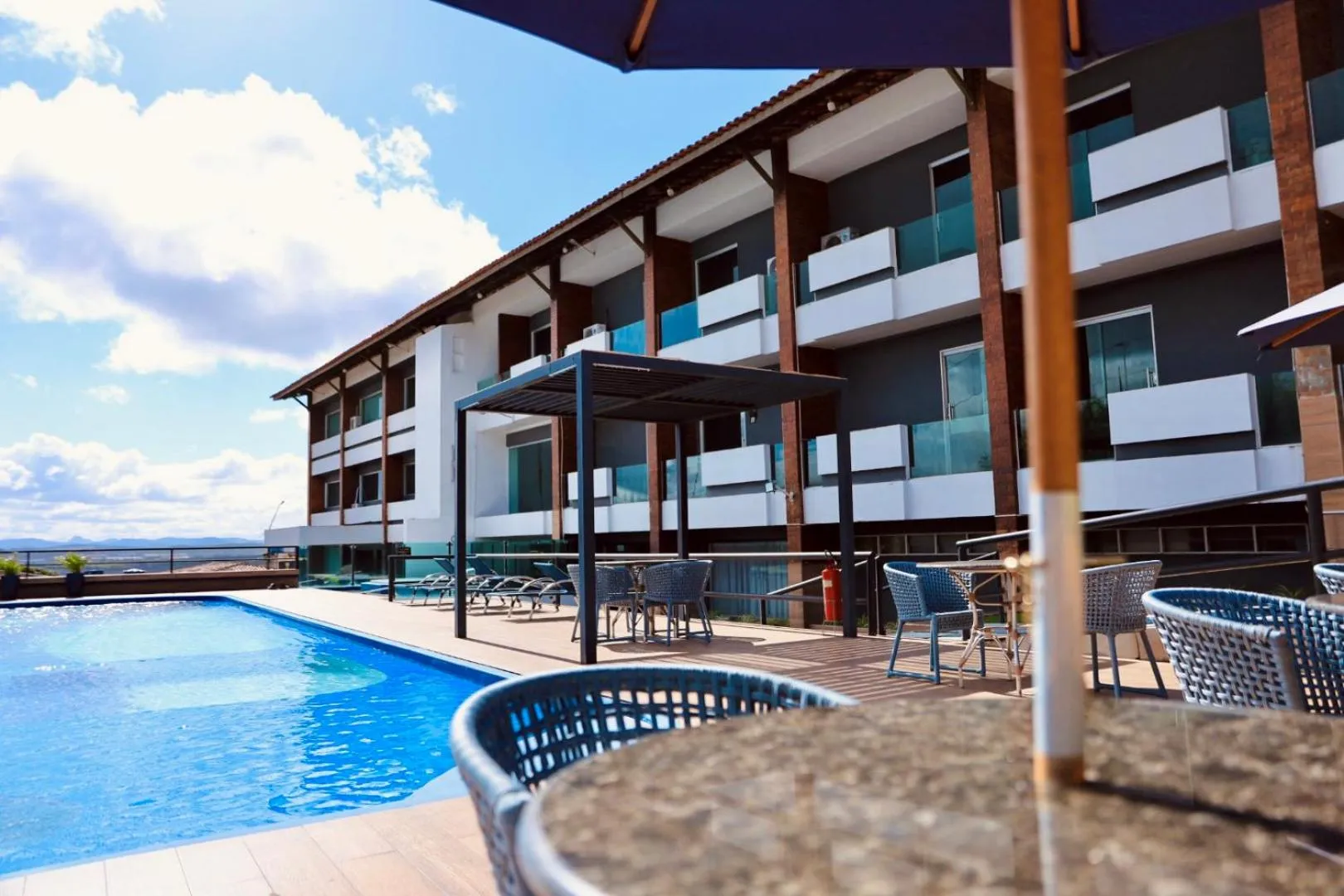 Swimming pool in Hotel Village Premium Caruaru