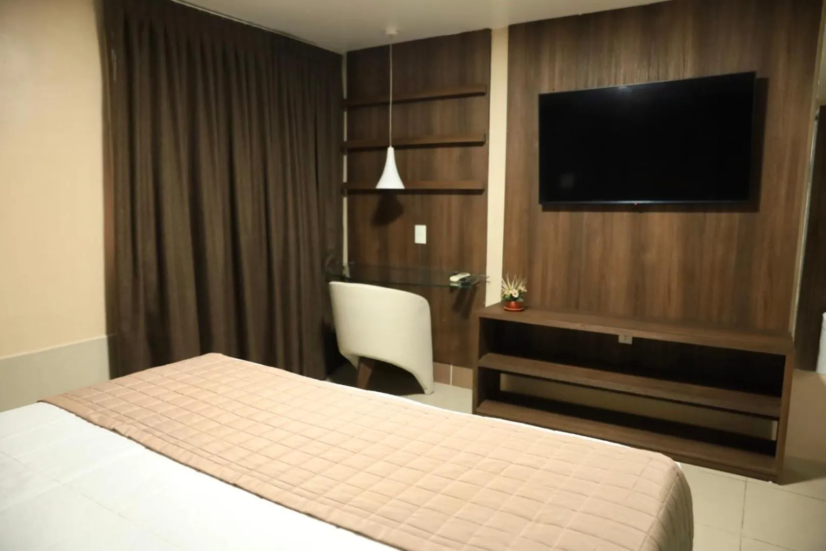 Photo of the whole room, Bed in Hotel Village Premium Caruaru