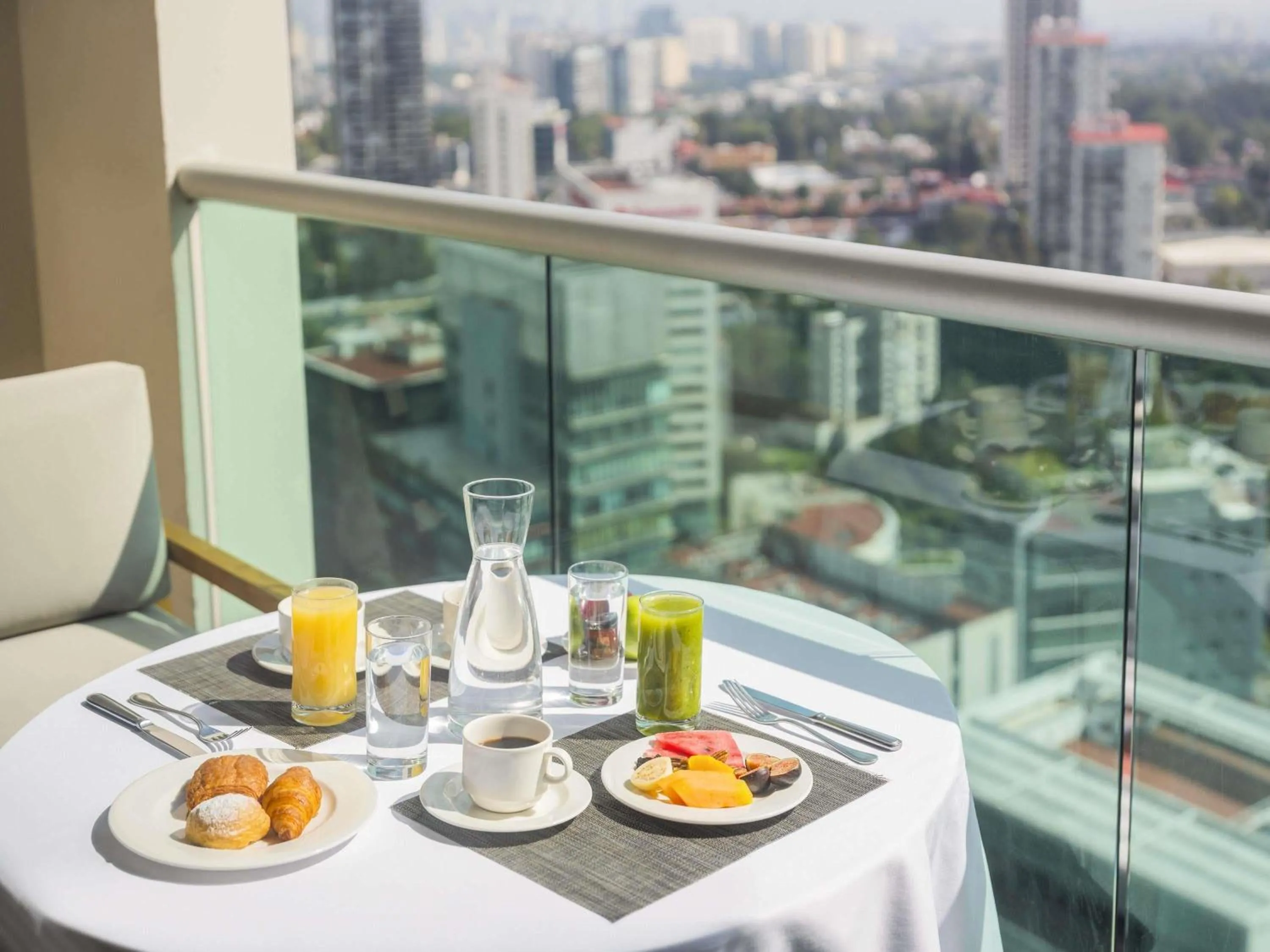 Bedroom in The Paragon Hotel Mexico Santa Fe By Accor