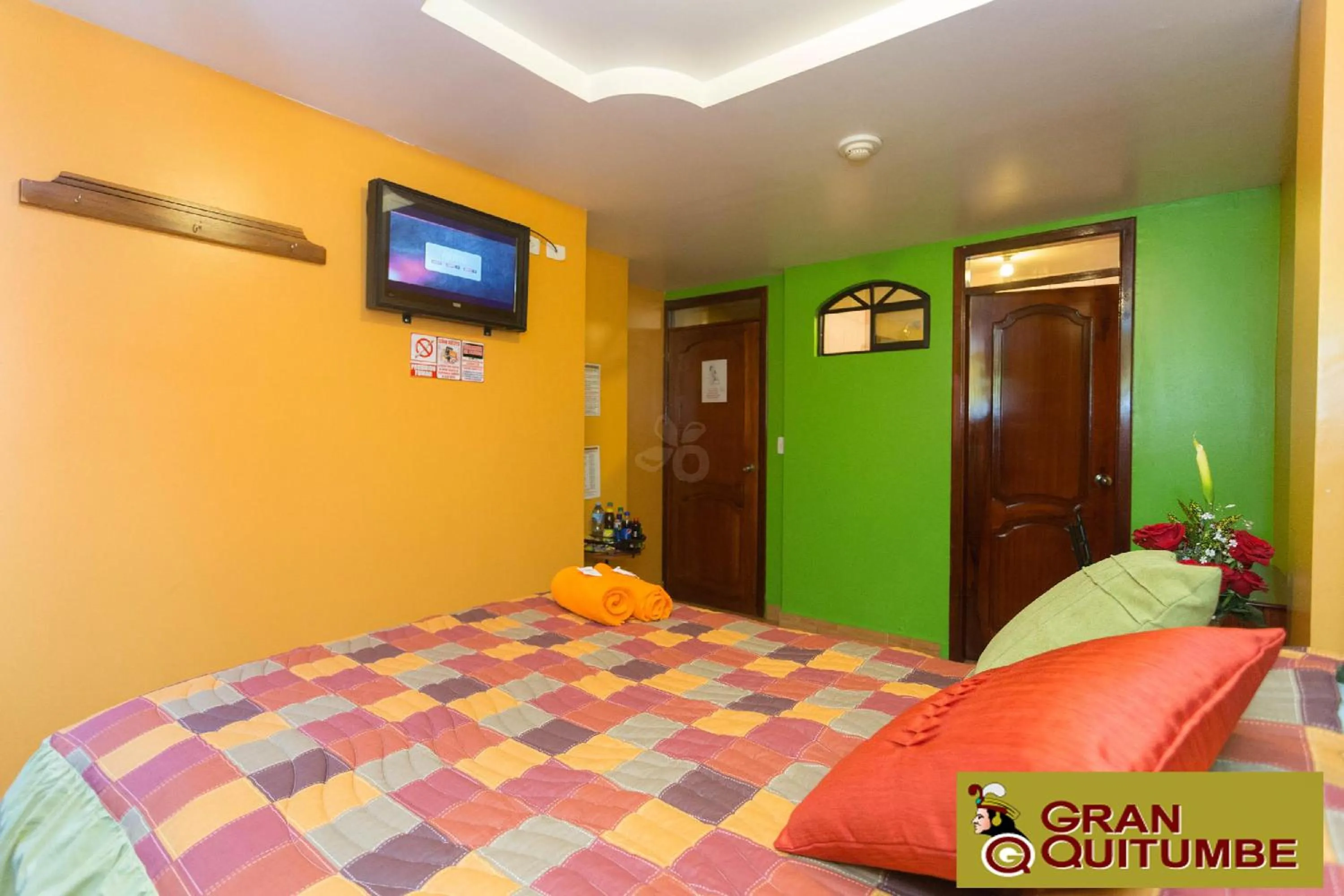 Decorative detail, Bed in Hotel Gran Quitumbe