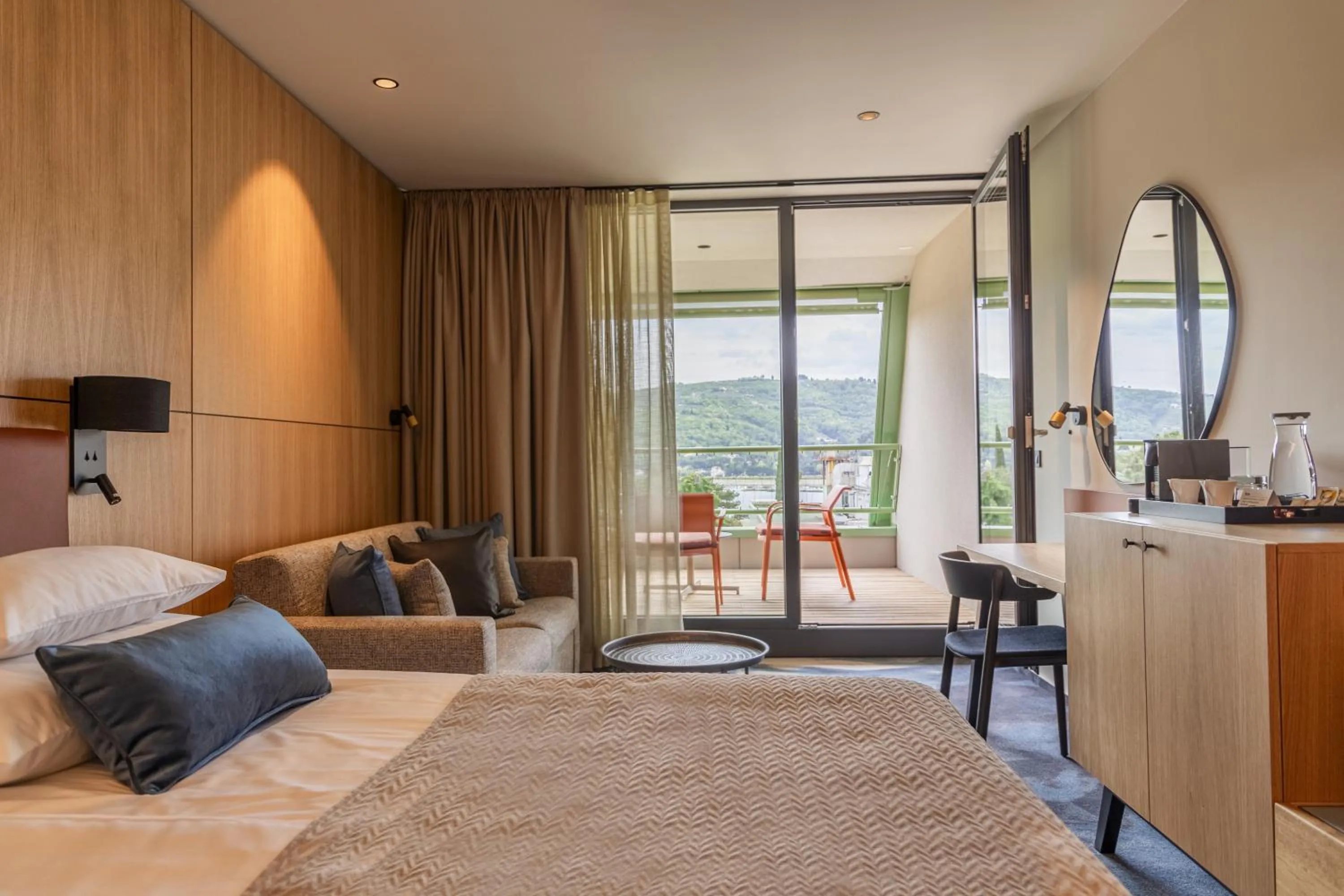 Bedroom, Bed in Hotel Svoboda - Terme Krka