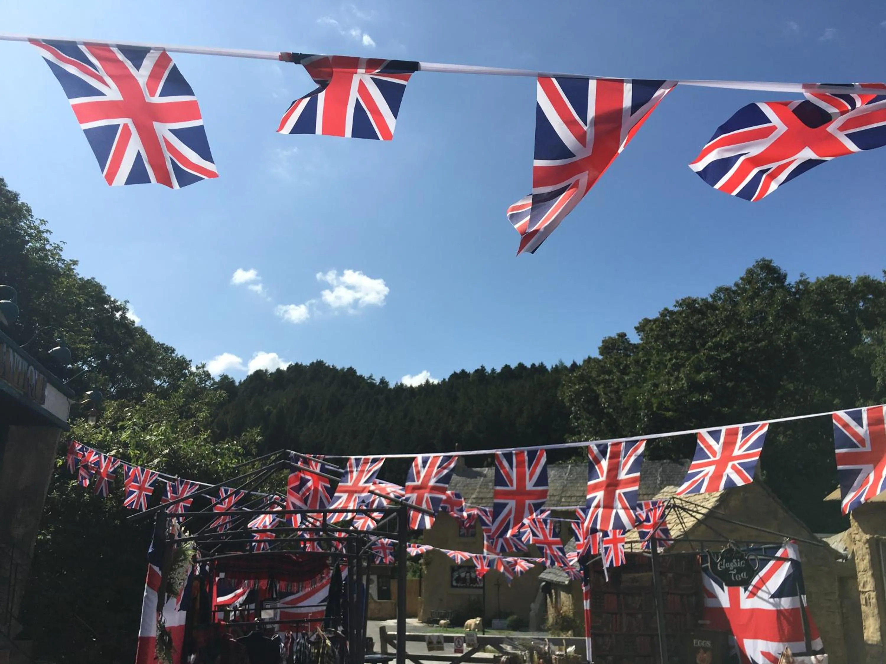 Day in Dreamton Village