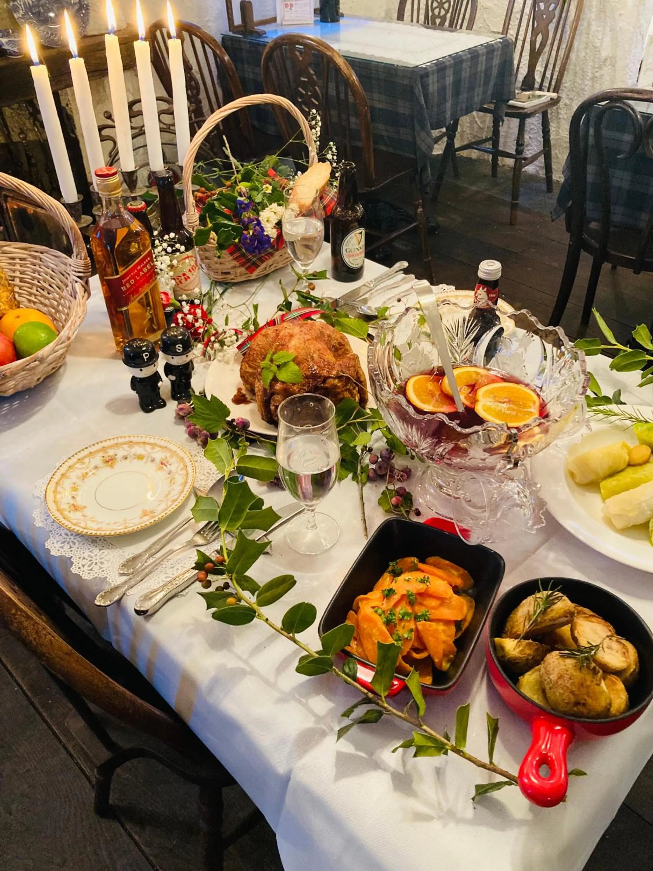 Food and drinks in Dreamton Village