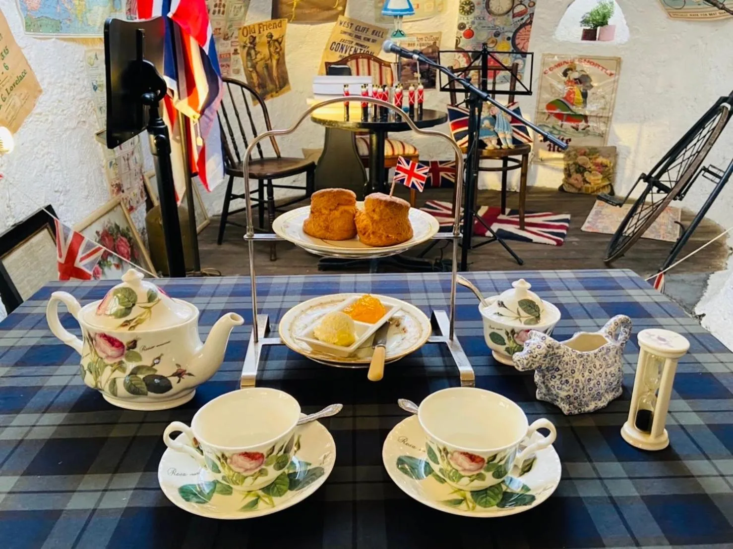 Restaurant/places to eat in Dreamton Village