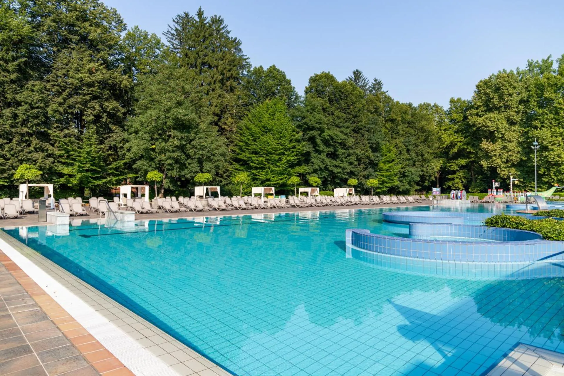 Swimming pool in Hotel Kristal - Terme Krka