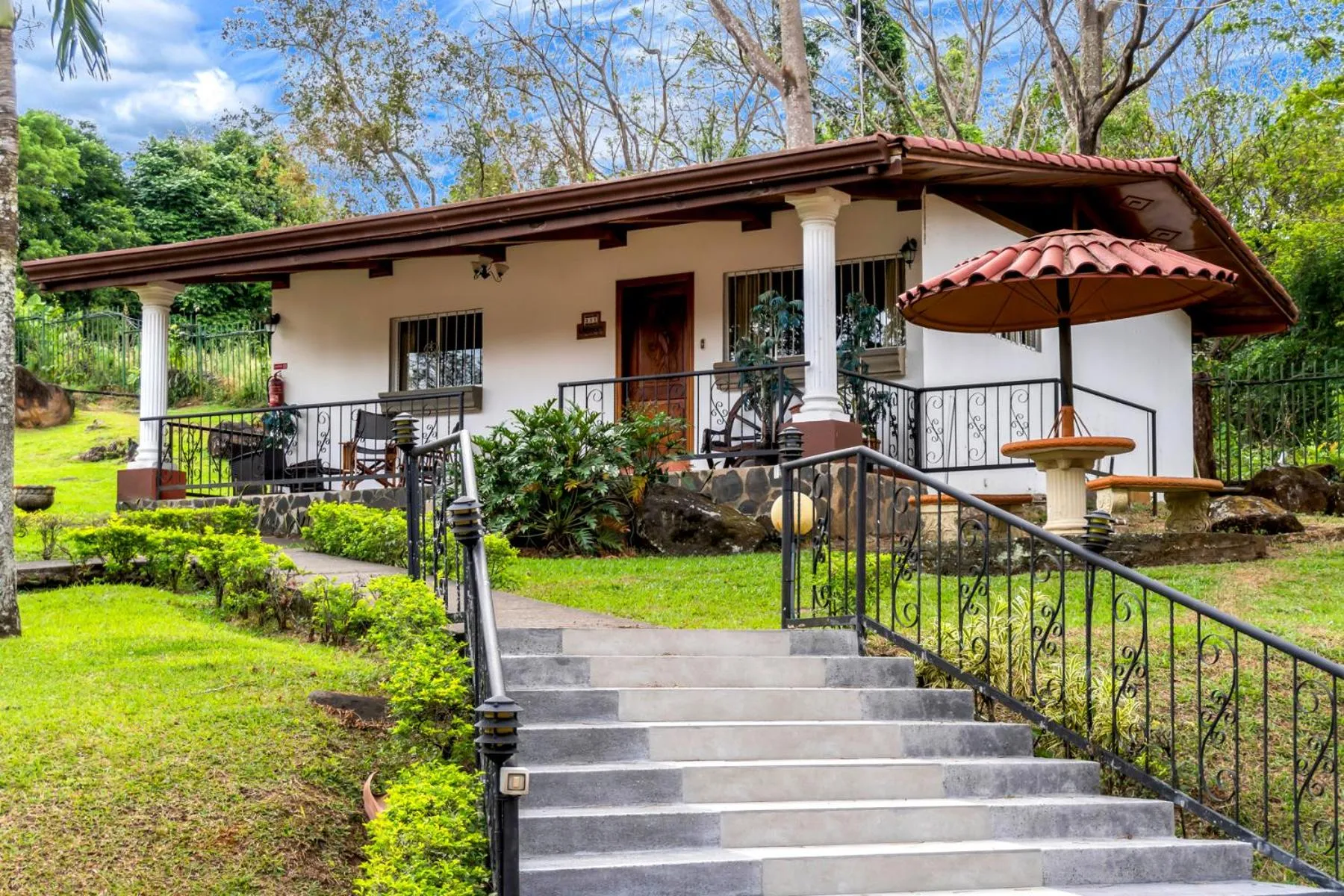 Property building in Hotel Martino Spa and Resort