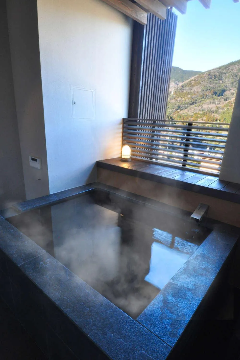 Natural landscape in Aura Tachibana