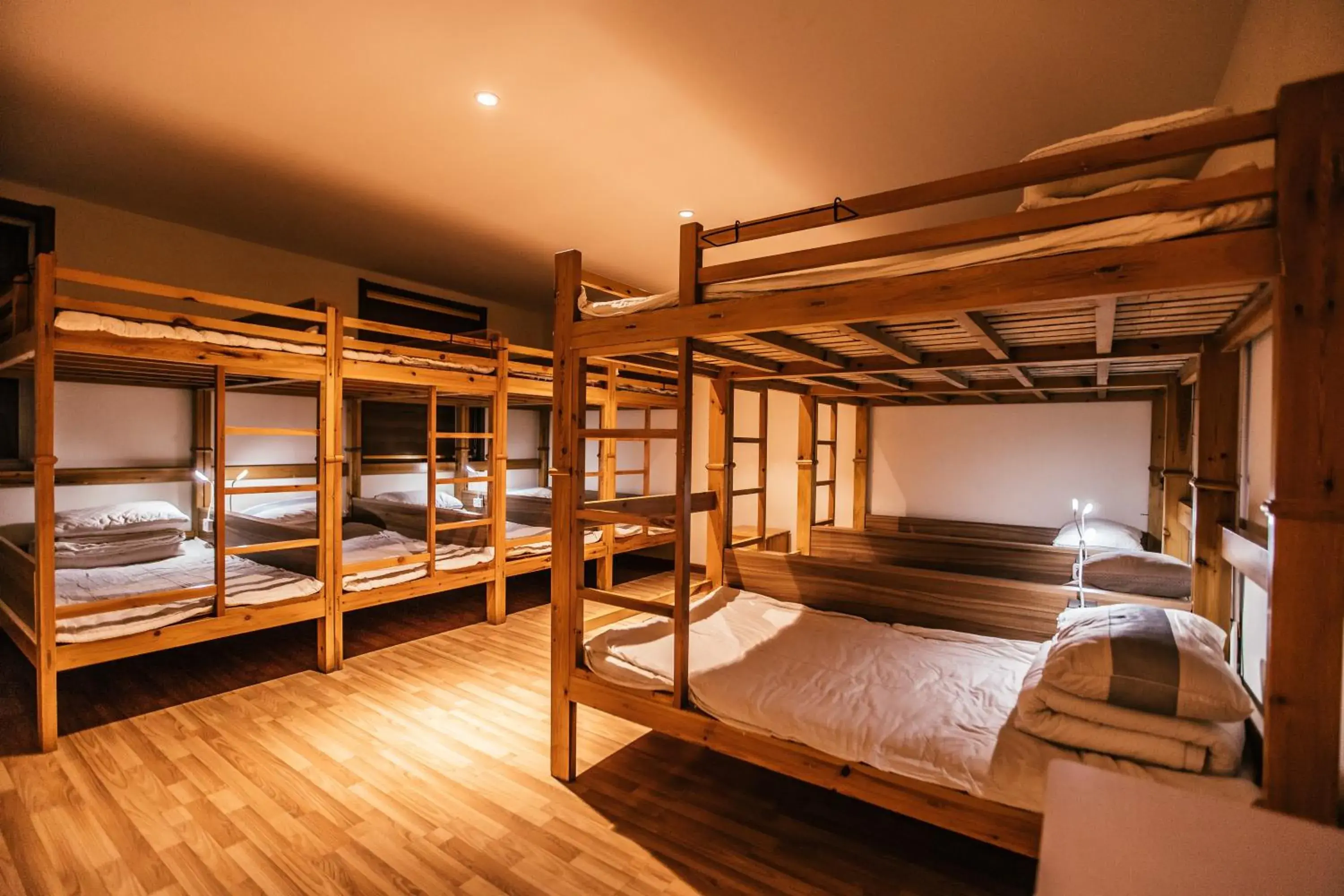 Bed in 8-Bed Mixed Dormitory Room in Qufu International Youth Hostel Bed in 8-Bed Mixed Dormitory Room in Qufu International Youth Hostel