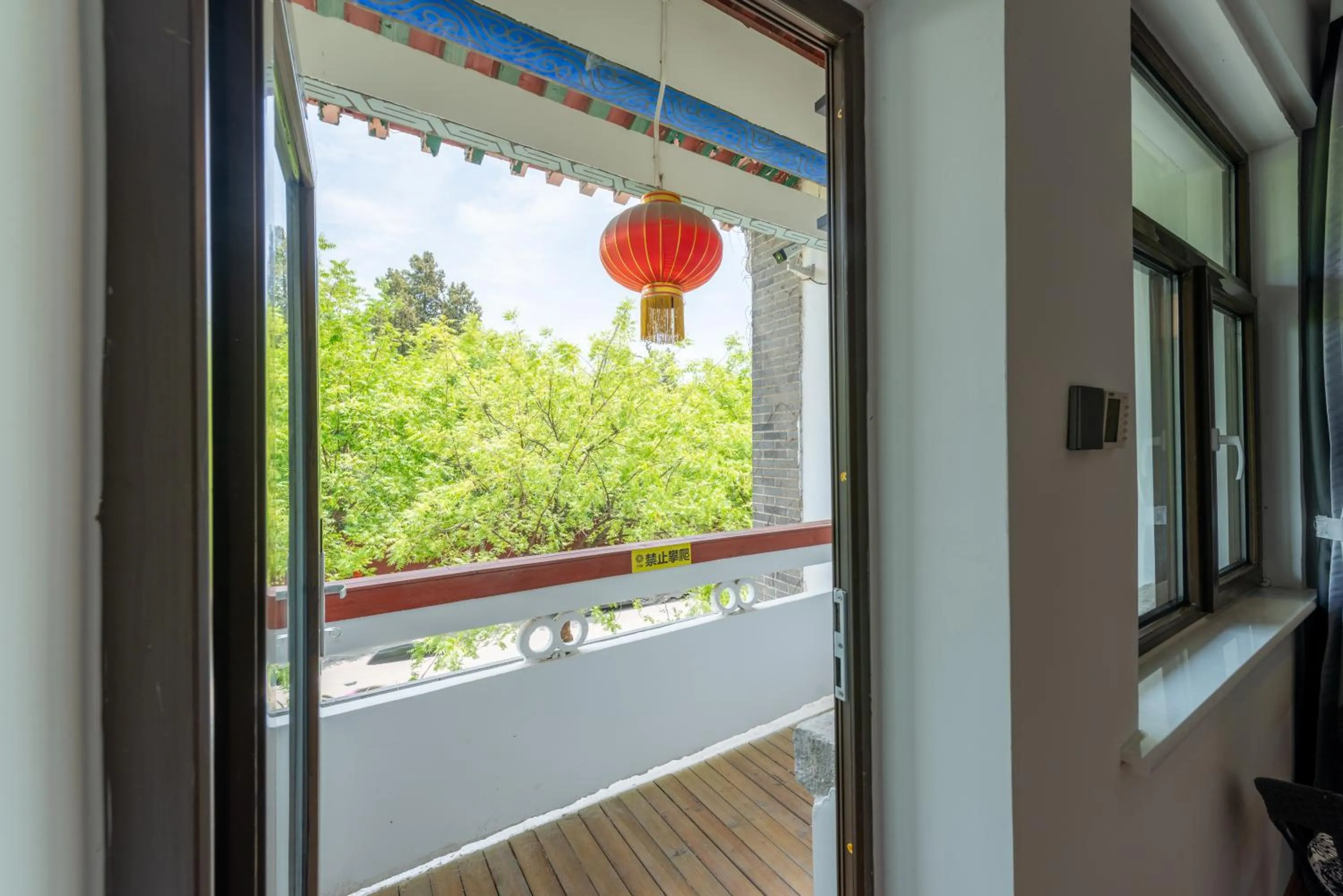 Balcony/Terrace in Qufu International Youth Hostel