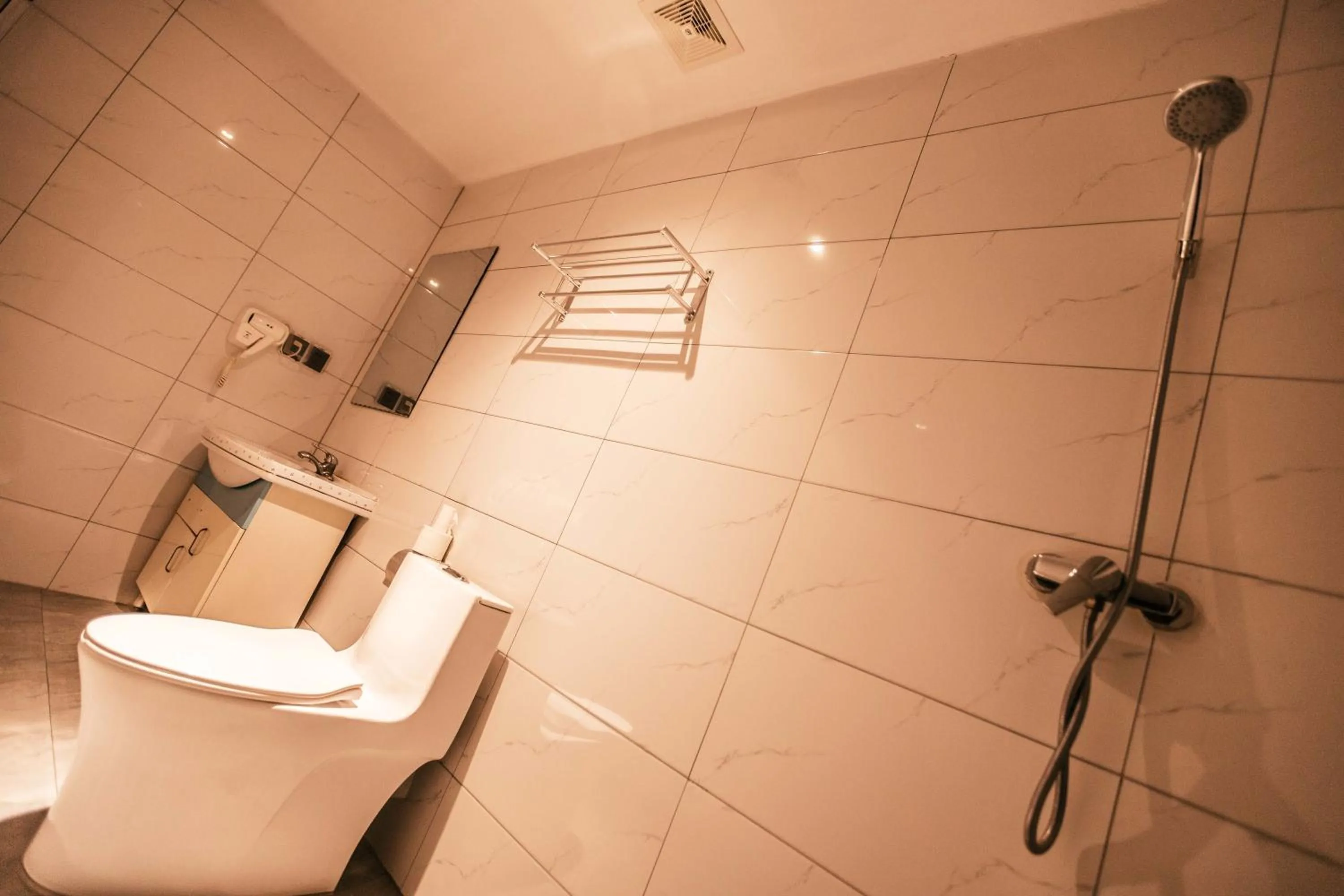 Bathroom in Qufu International Youth Hostel