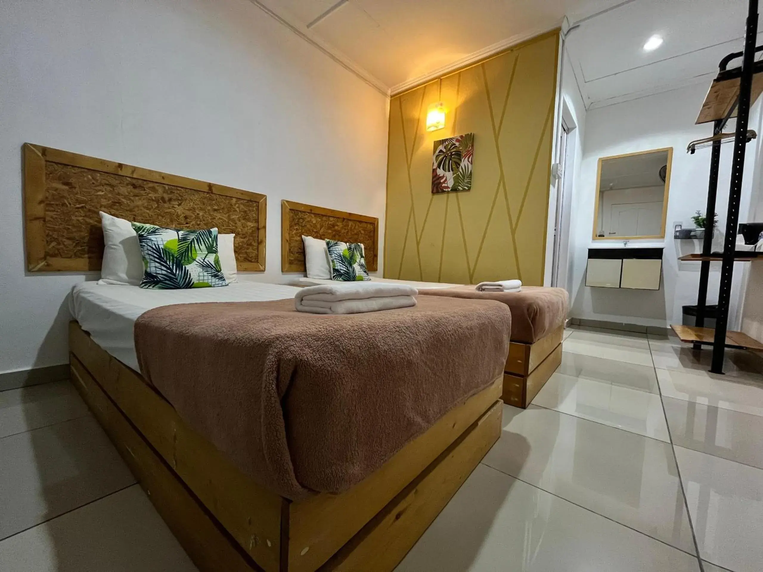 Standard Twin Room in Bayu Senja Lodge Standard Twin Room in Bayu Senja Lodge