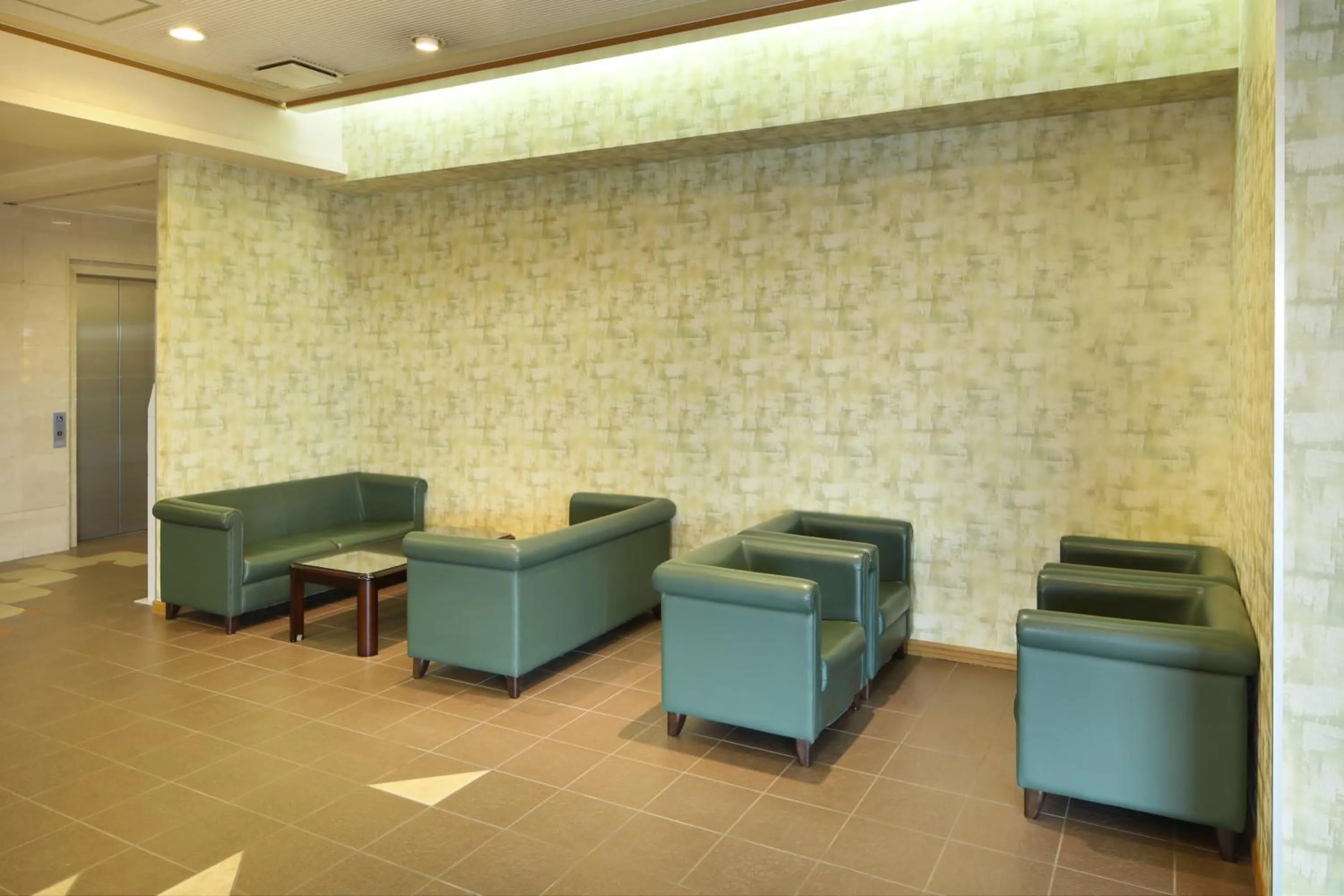 Lobby or reception in Green Rich Hotel Aso Kumamoto Airport (Artificial hot spring Futamata Yunohana)