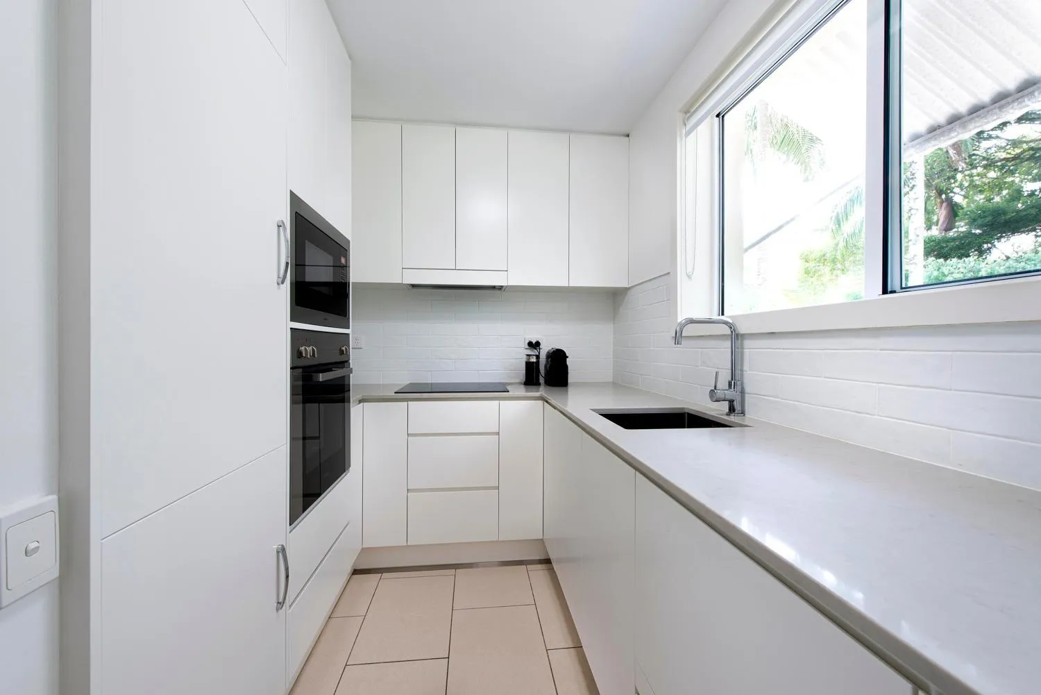 Kitchen or kitchenette in SandCastles Noosa