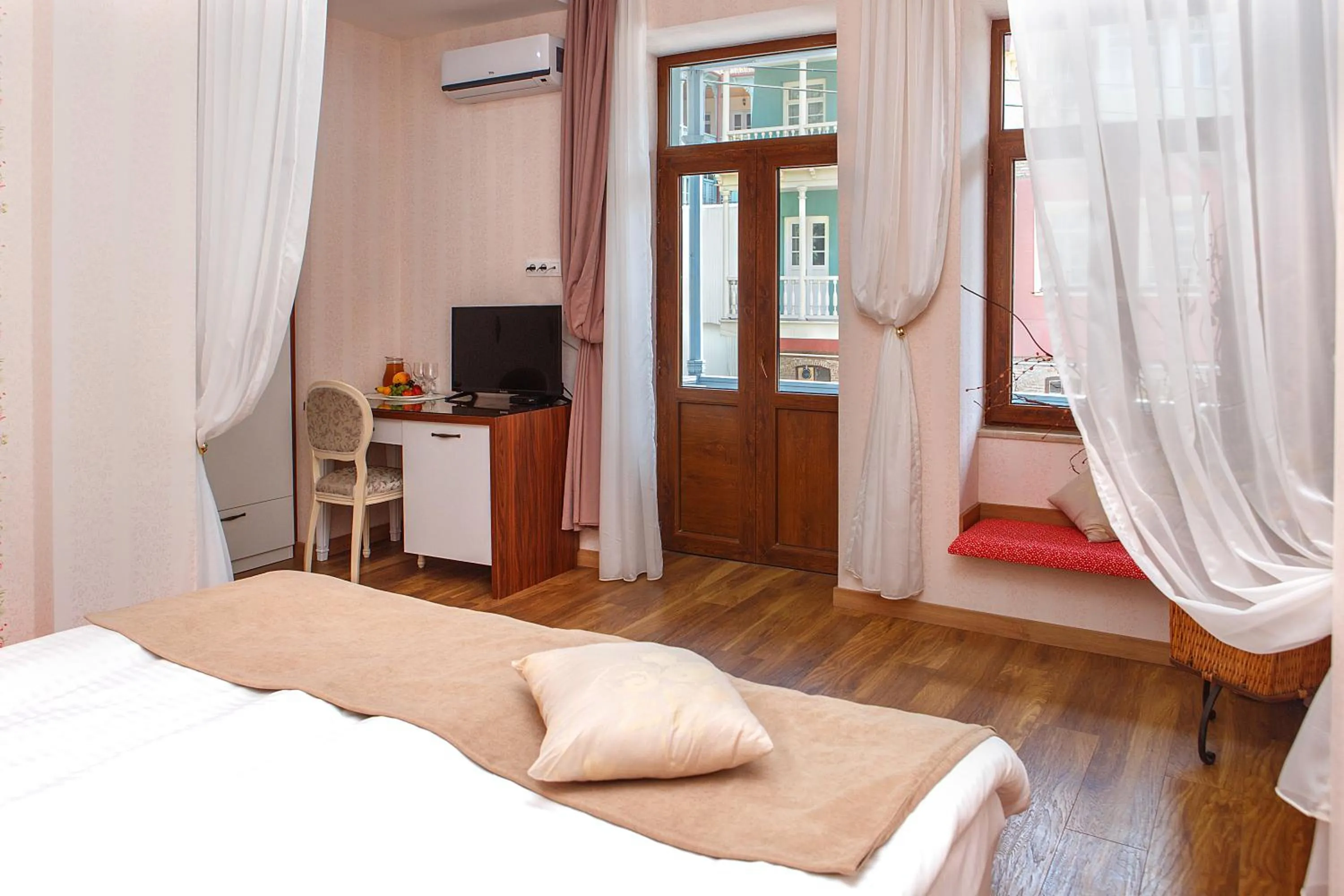 Photo of the whole room, Bed in Hotel Nata