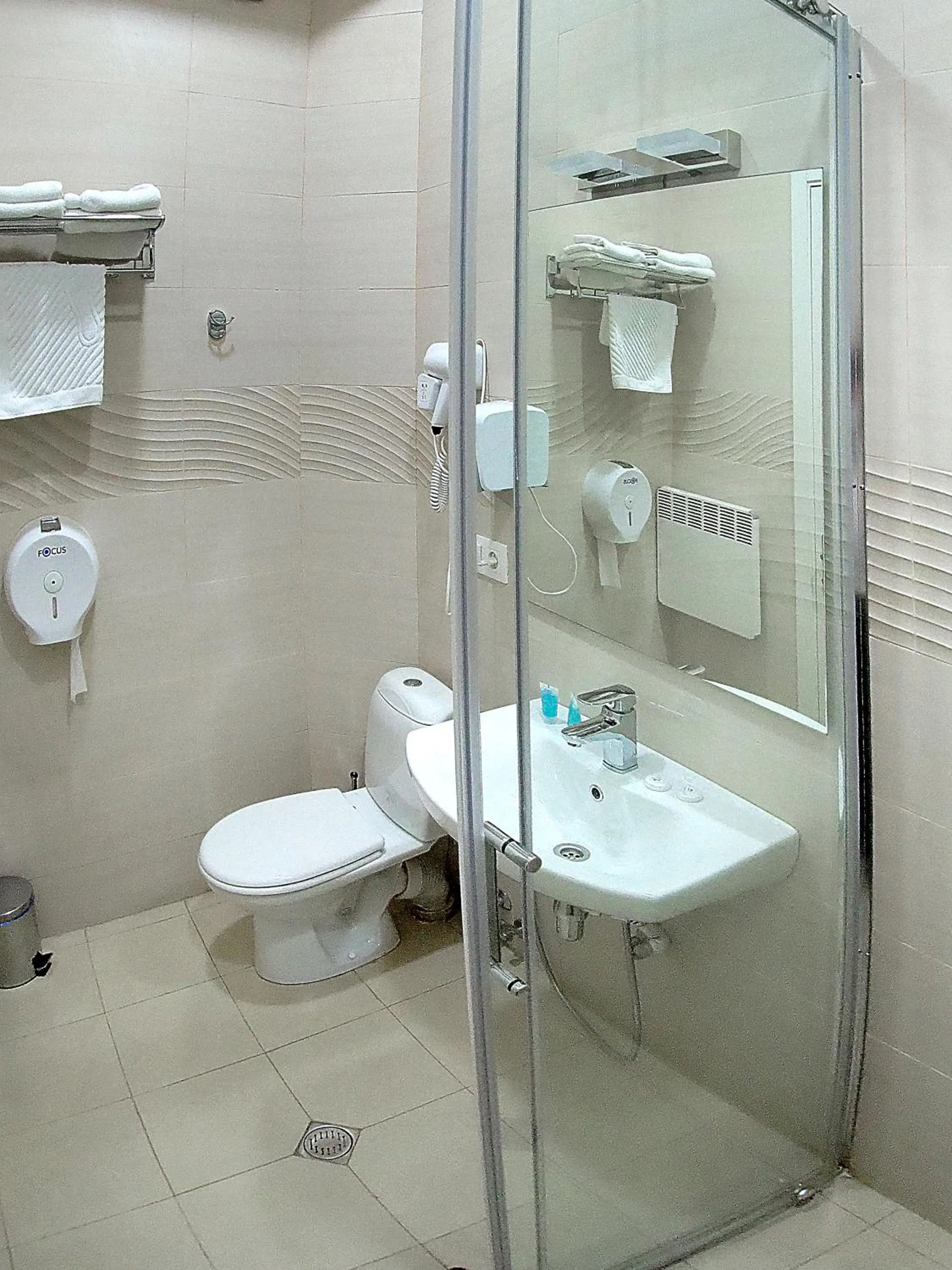 Shower in Hotel Nata