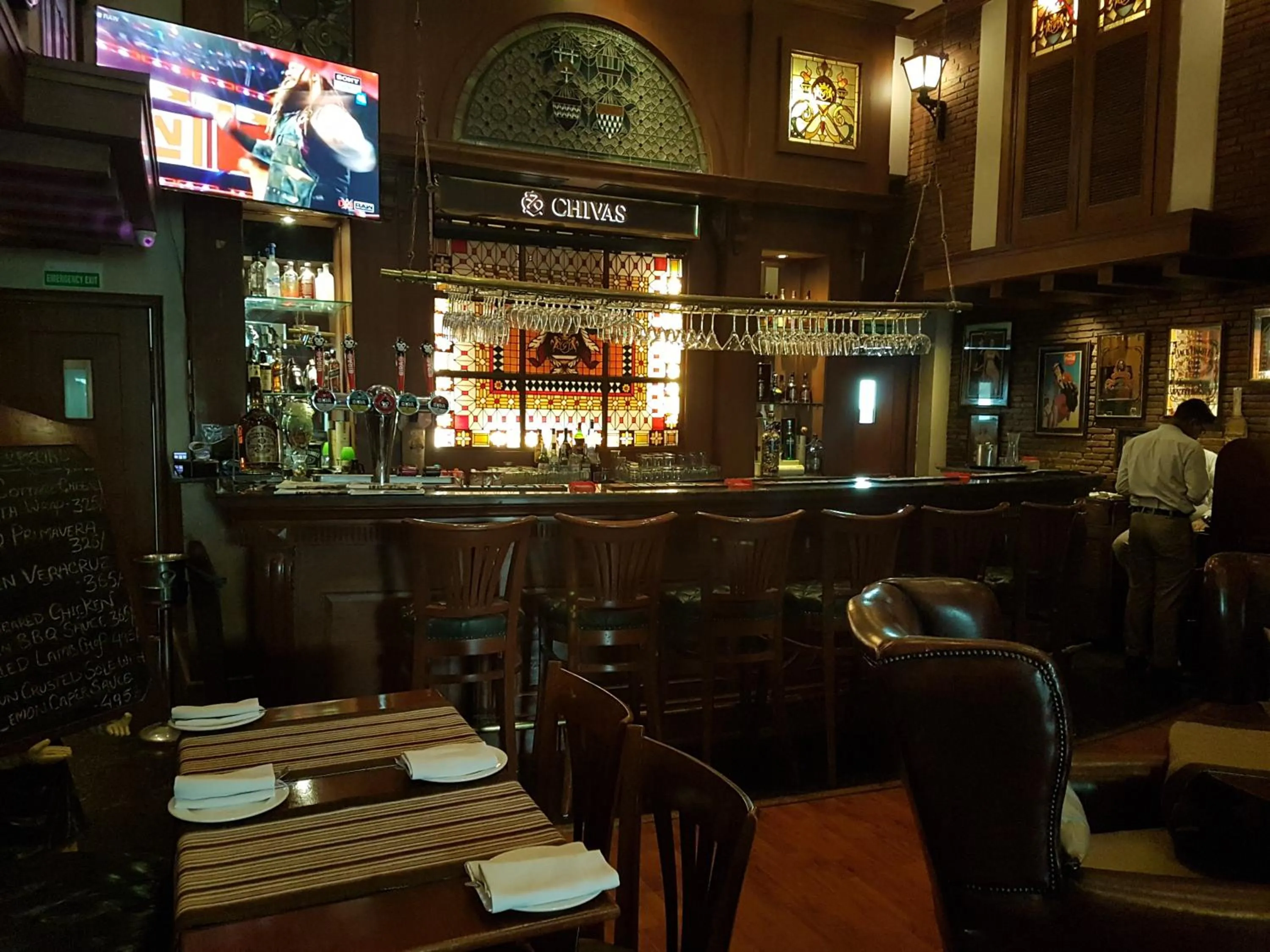 Lounge or bar in The Palms Town & Country Club - Resort