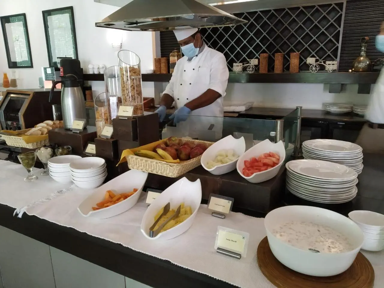 Breakfast in The Palms Town & Country Club - Resort