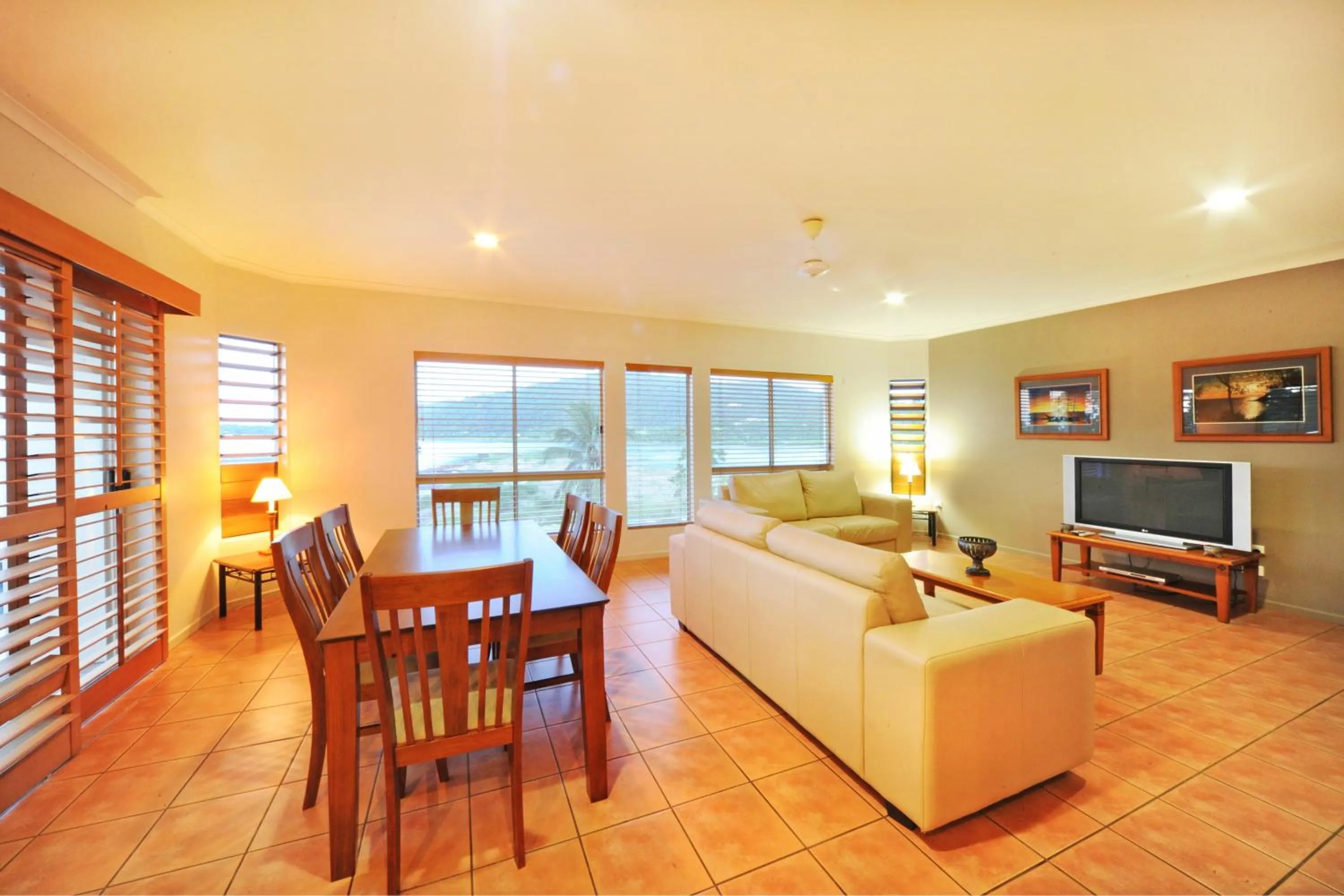 Dining area in at Boathaven Bay Holiday Apartments