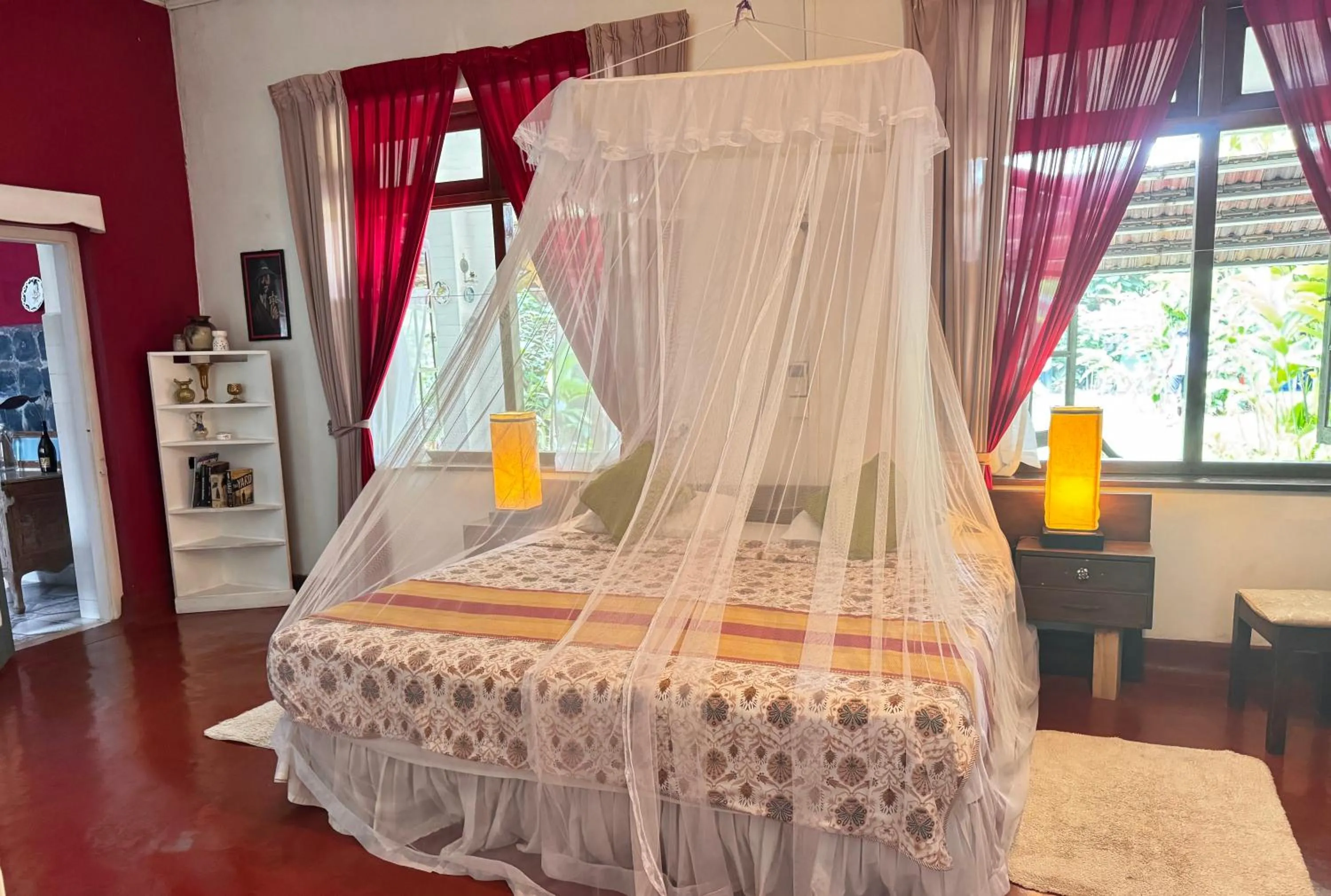 Bedroom, Bed in The Kandyan Manor by Bhathiya & Suzy
