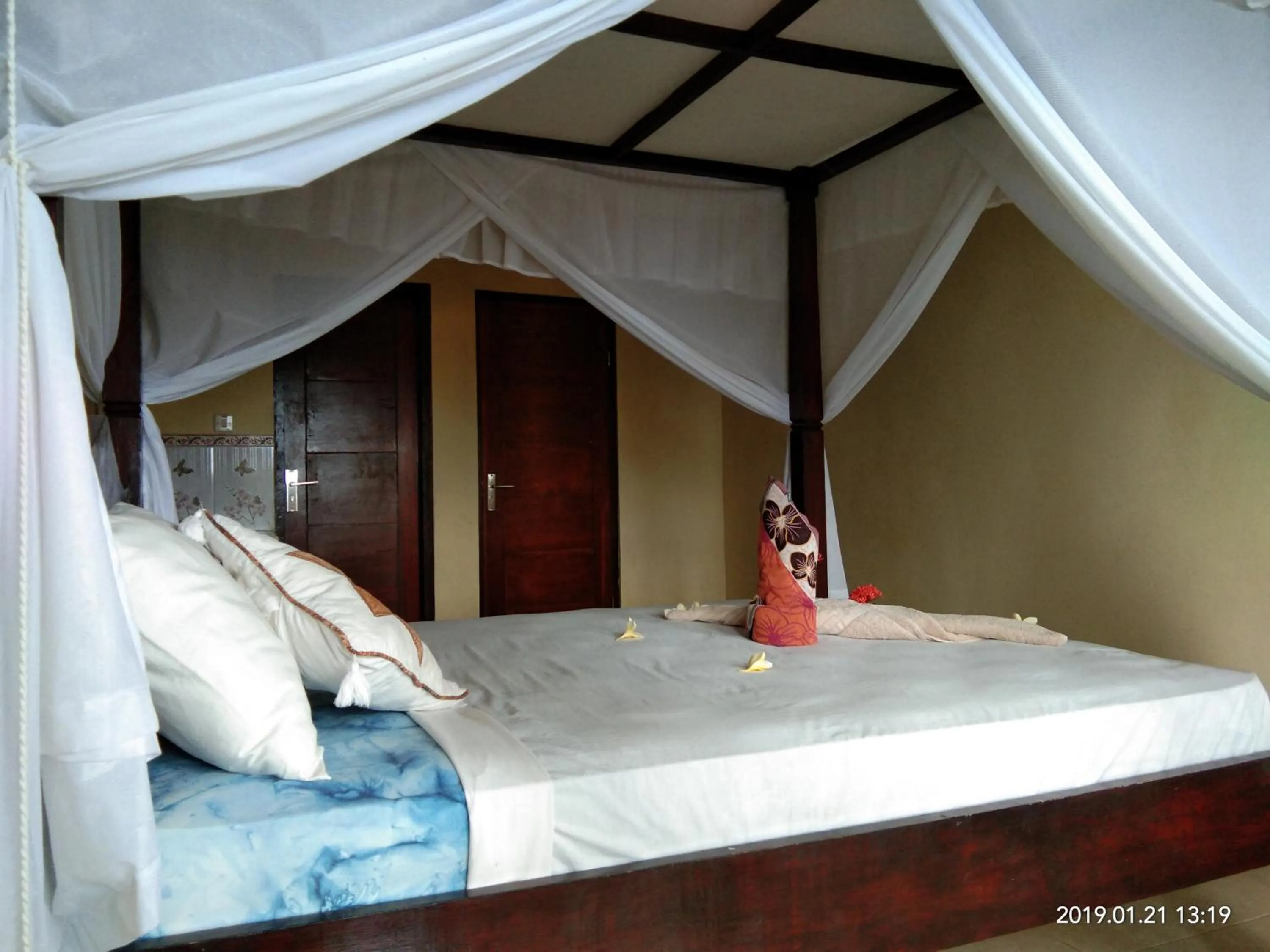 Bed in Bukit Indah Homestay