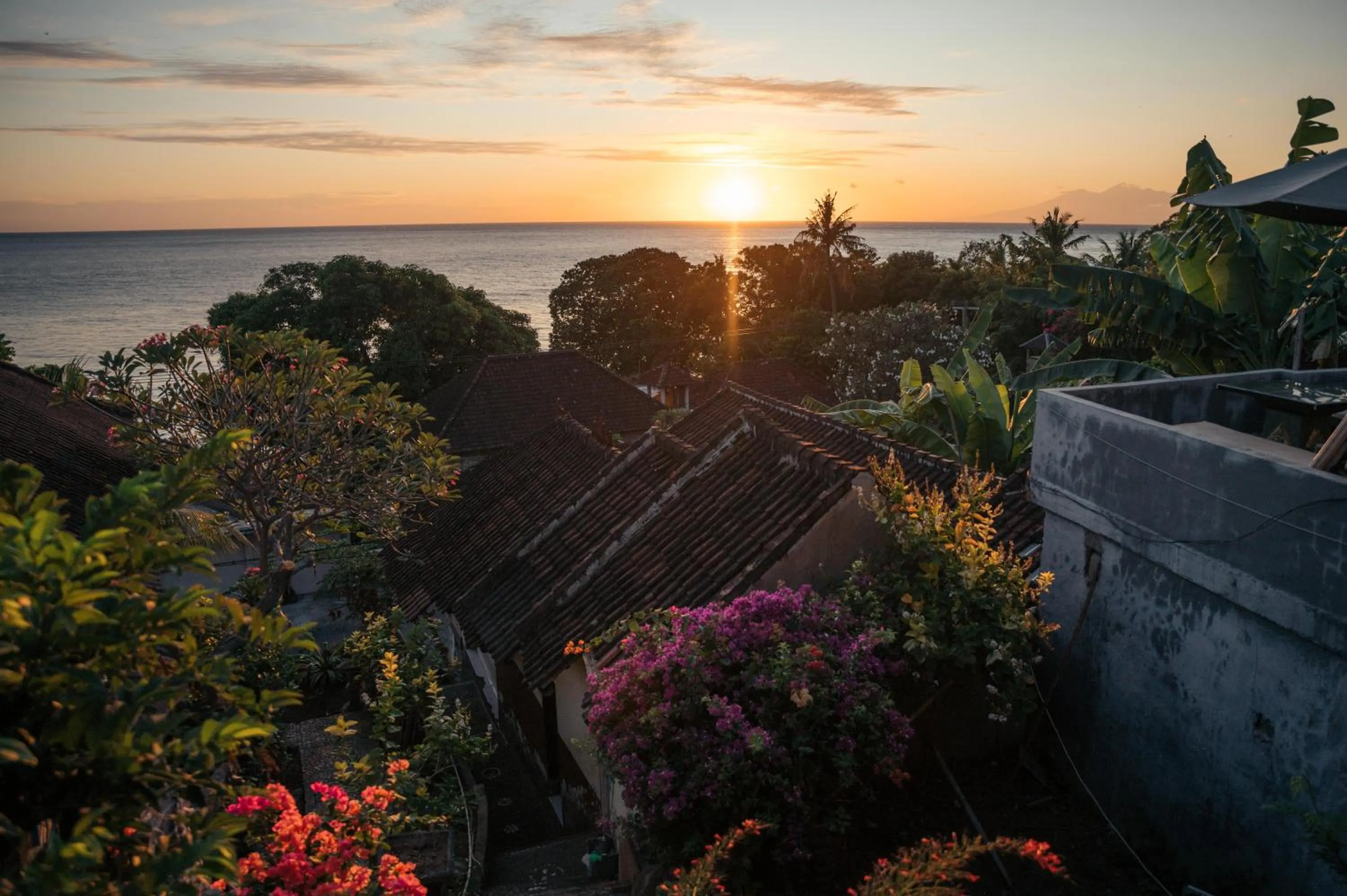 Sunrise in Bukit Indah Homestay