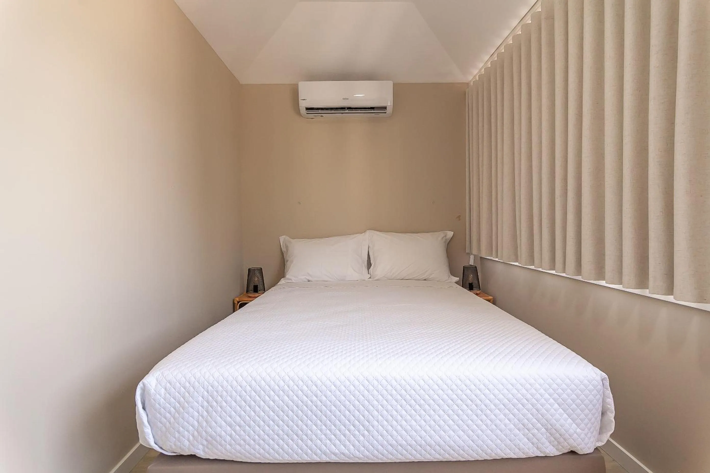 Bedroom, Bed in Zarco B&B Bed & Breakfast