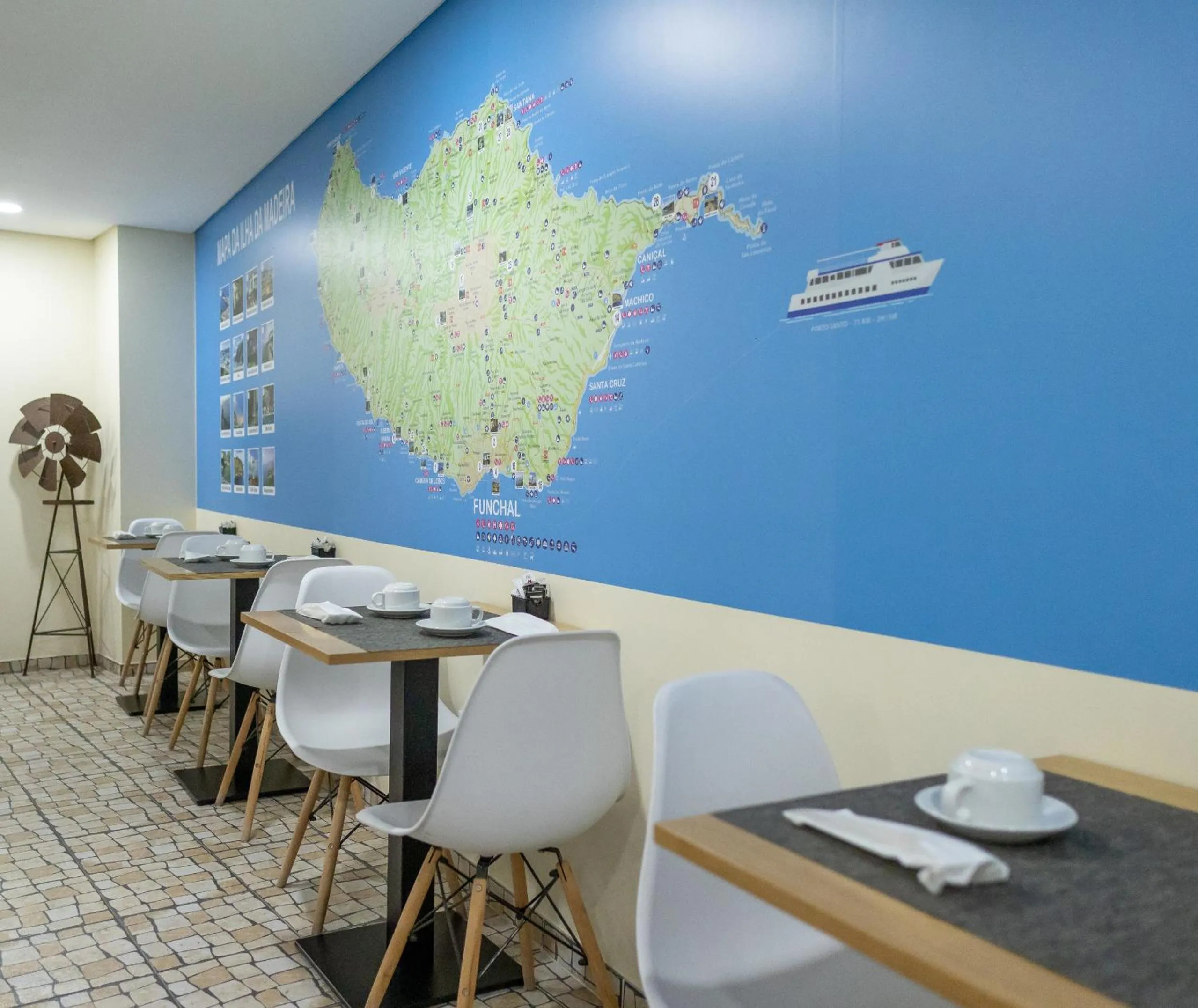 Lounge or bar in Zarco B&B Bed & Breakfast